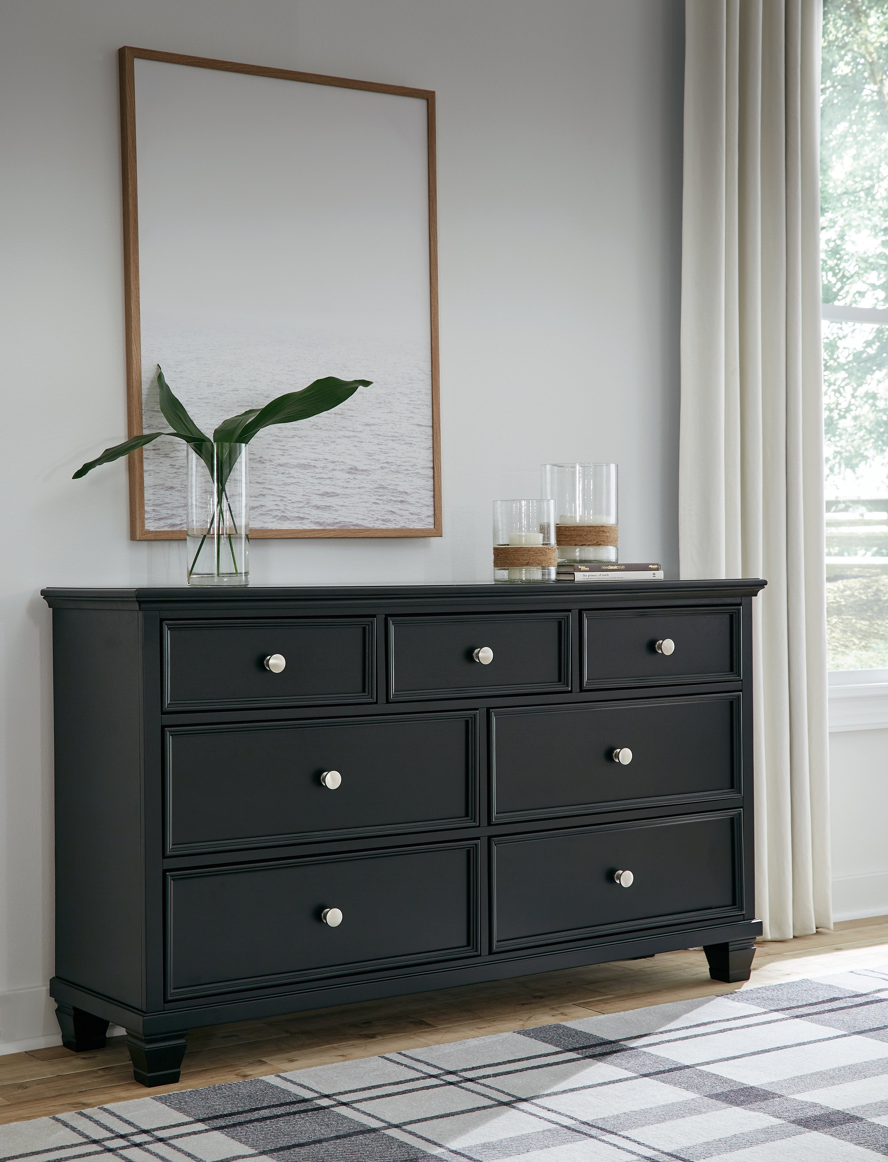 3 Brothers Decor - Ashley Furniture - Lanolee Bedroom - Dresser / Black - B687-31