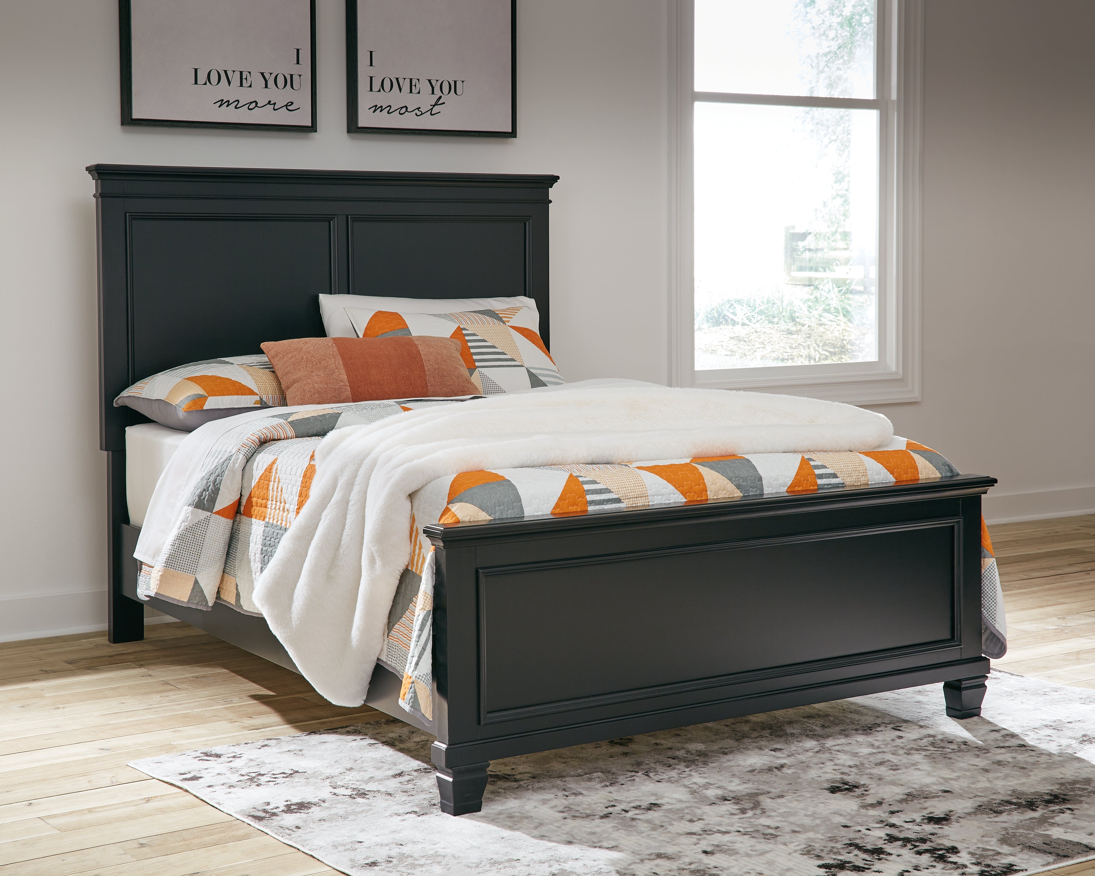 3 Brothers Decor - Ashley Furniture - Lanolee Bedroom - Full Panel Bed / Black - B687B4