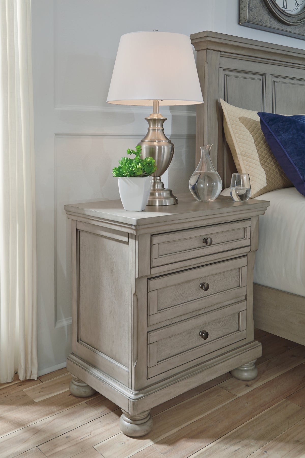 3 Brothers Decor - Ashley Furniture - Lettner Bedroom - Two Drawer Night Stand / Light Gray - B733-92