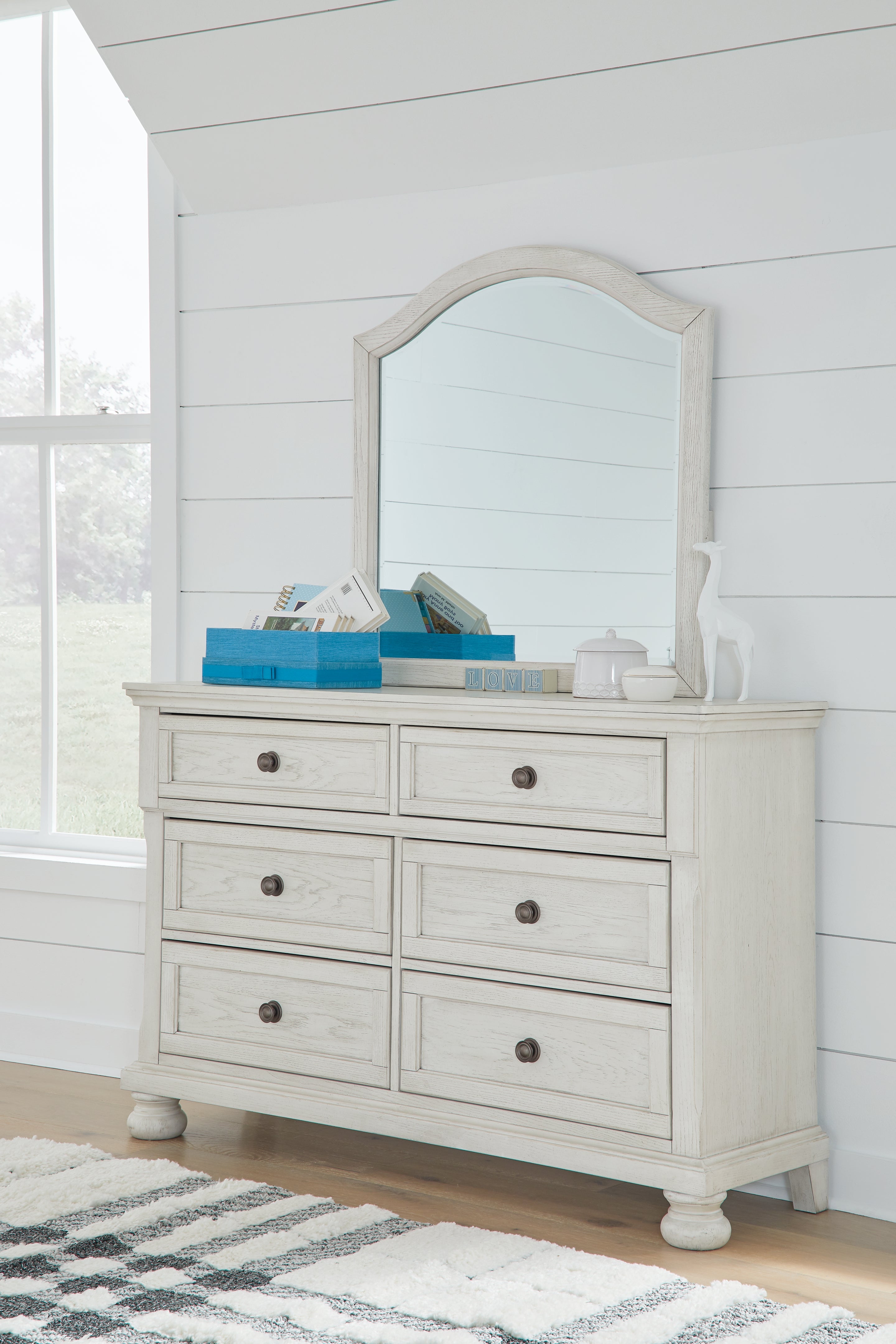 3 Brothers Decor - Ashley Furniture - Robbinsdale Bedroom - Dresser and Mirror / Antique White - B742B10