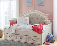 3 Brothers Decor - Ashley Furniture - Realyn Bedroom - Twin Day Bed with 1 Large Storage Drawer / Chipped White - B743B15