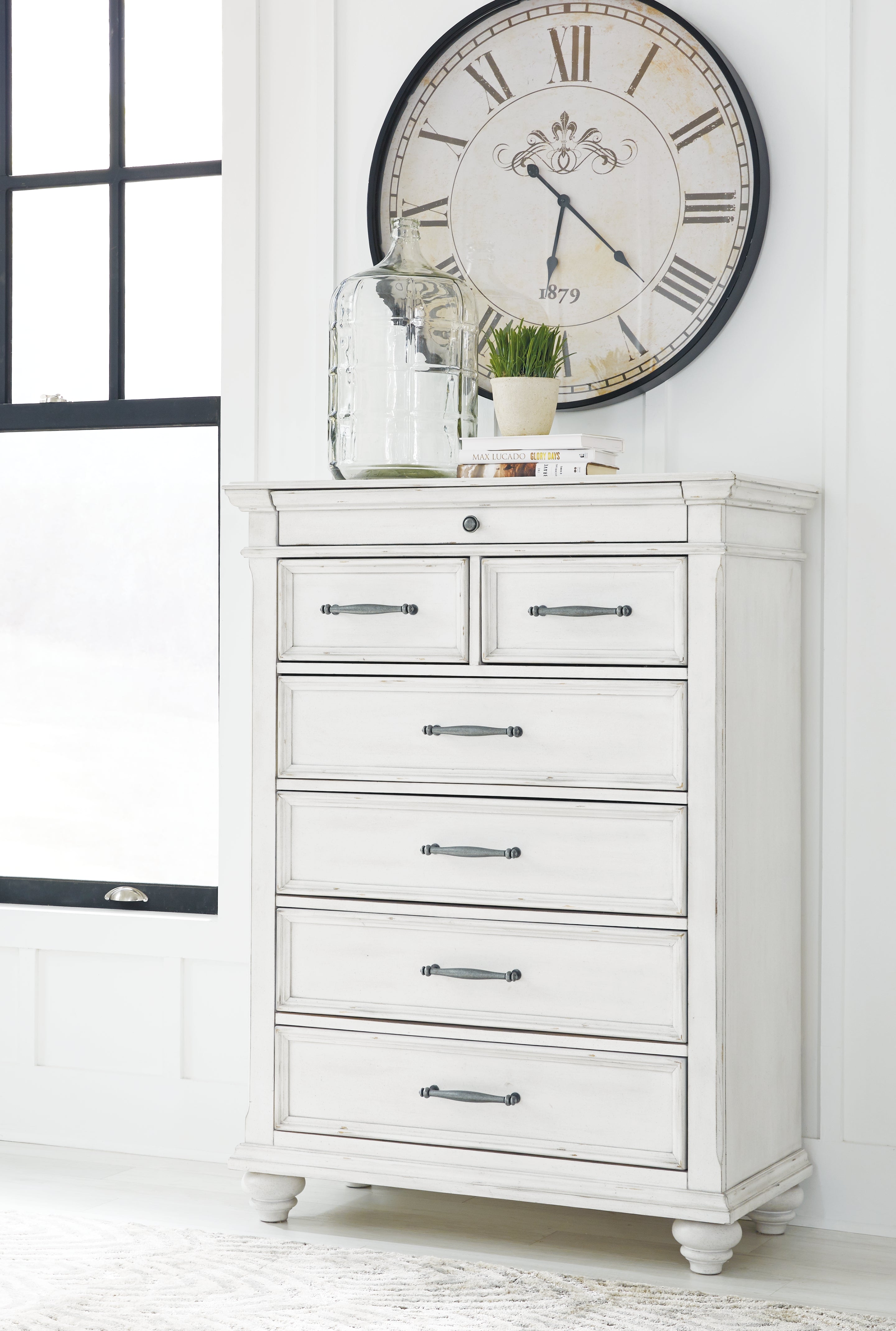 3 Brothers Decor - Ashley Furniture - Kanwyn Bedroom - Chest / Whitewash - B777-46