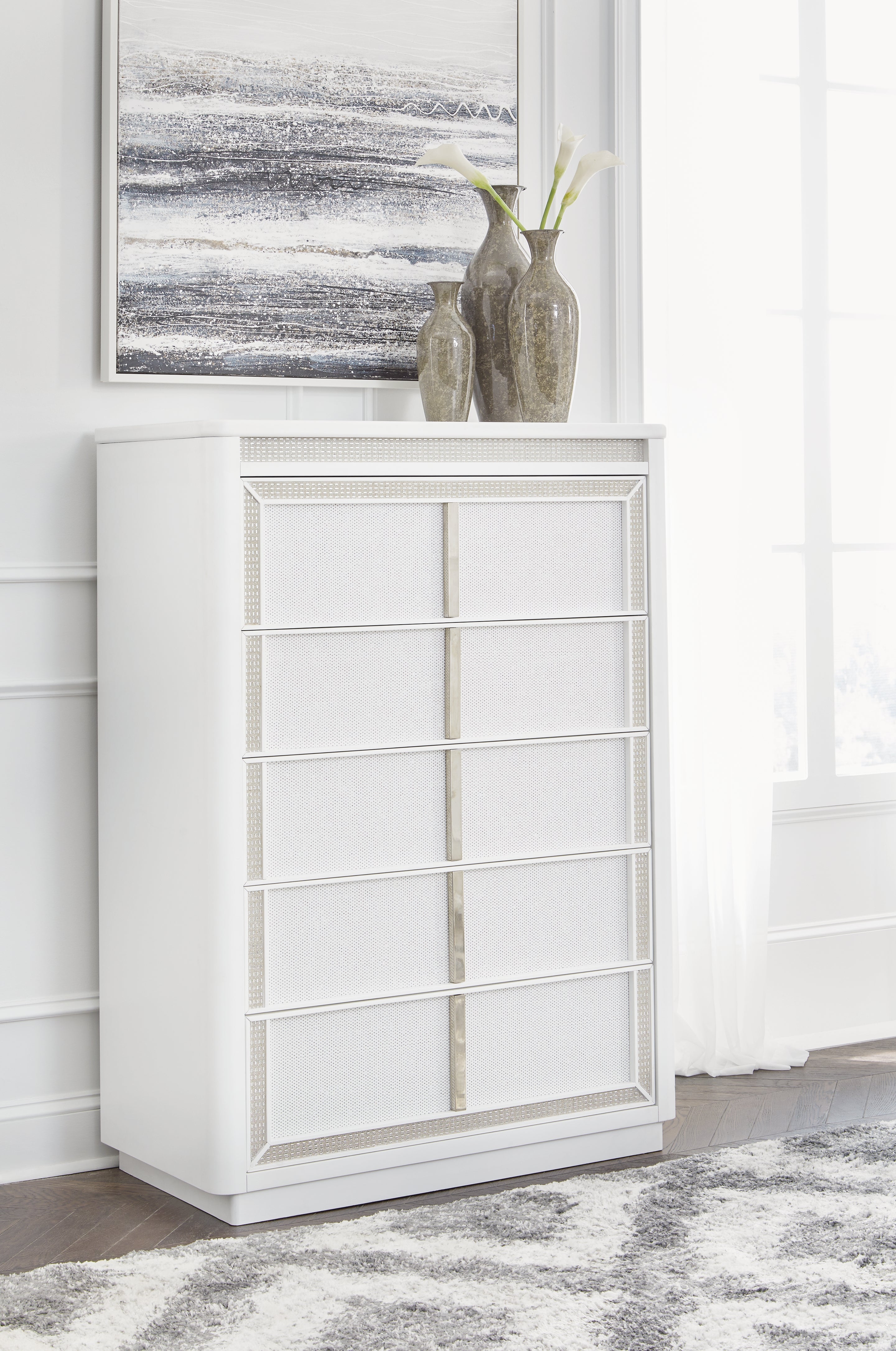 3 Brothers Decor - Ashley Furniture - Chalanna Bedroom - Five Drawer Chest / White - B822-46
