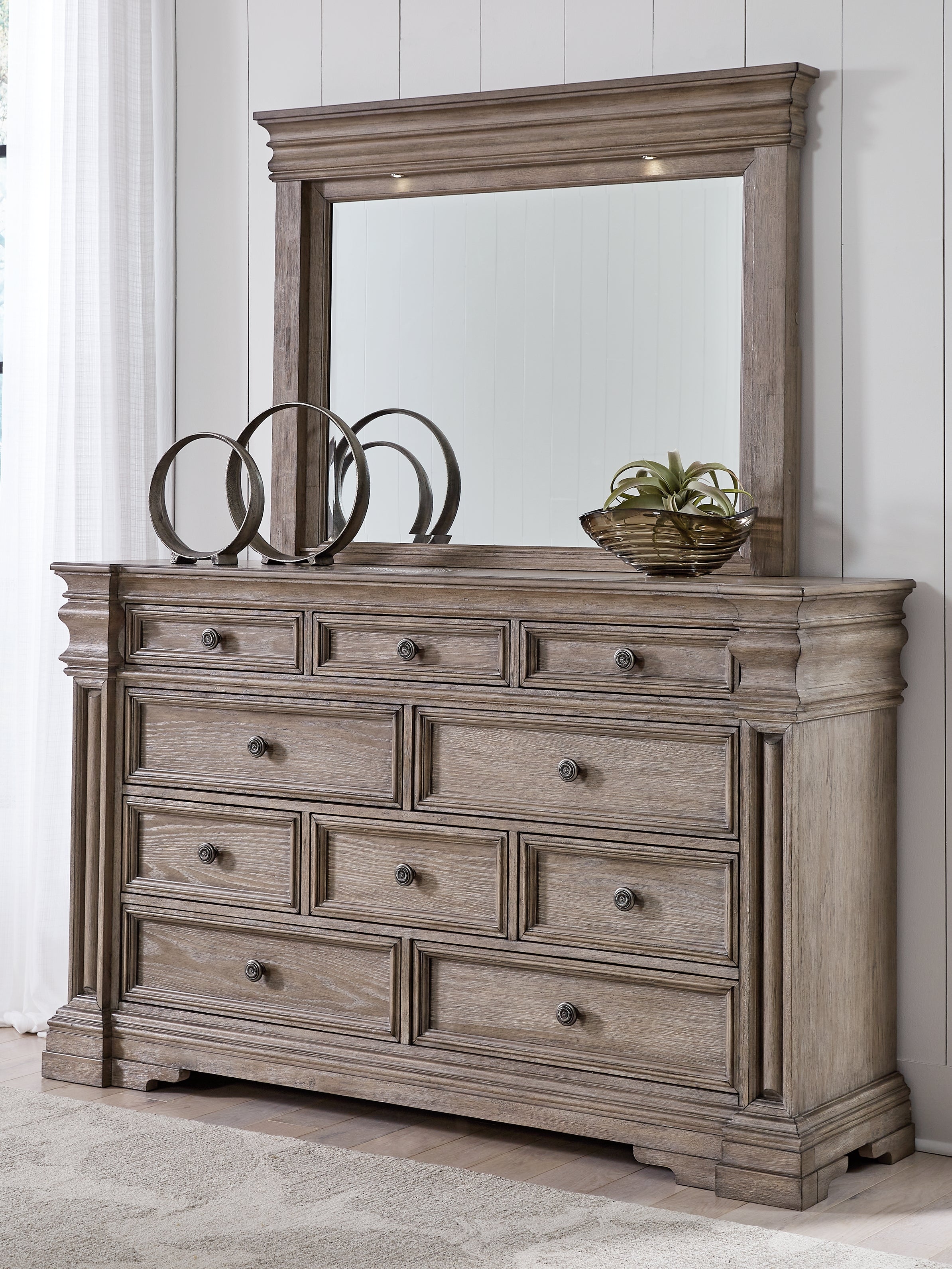 3 Brothers Decor - Ashley Furniture - Blairhurst Bedroom - Dresser and Mirror / Light Grayish Brown - B916B1
