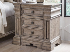 3 Brothers Decor - Ashley Furniture - Blairhurst Bedroom - Three Drawer Night Stand - B916-93