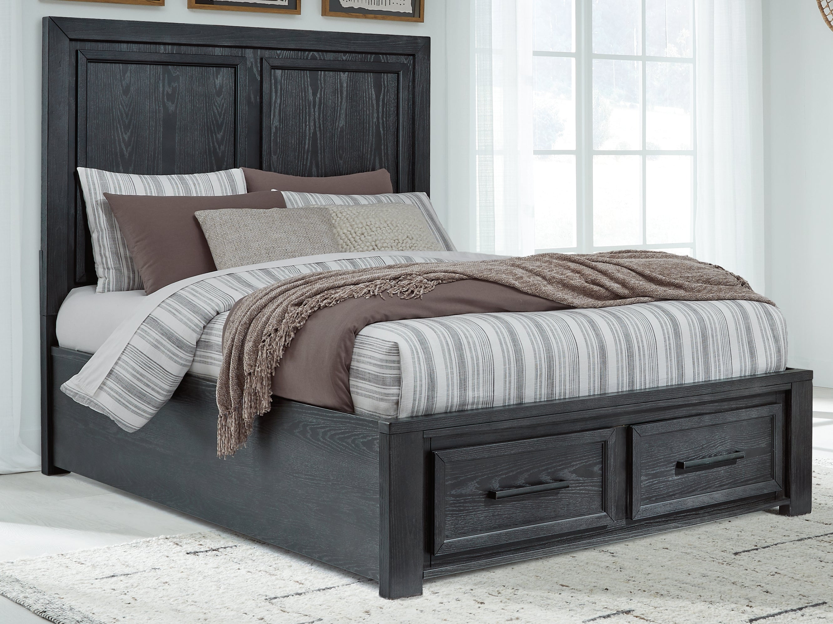 3 Brothers Decor - Ashley Furniture - Foyland Bedroom - Queen Panel Storage Bed / Black/Brown - B989B2