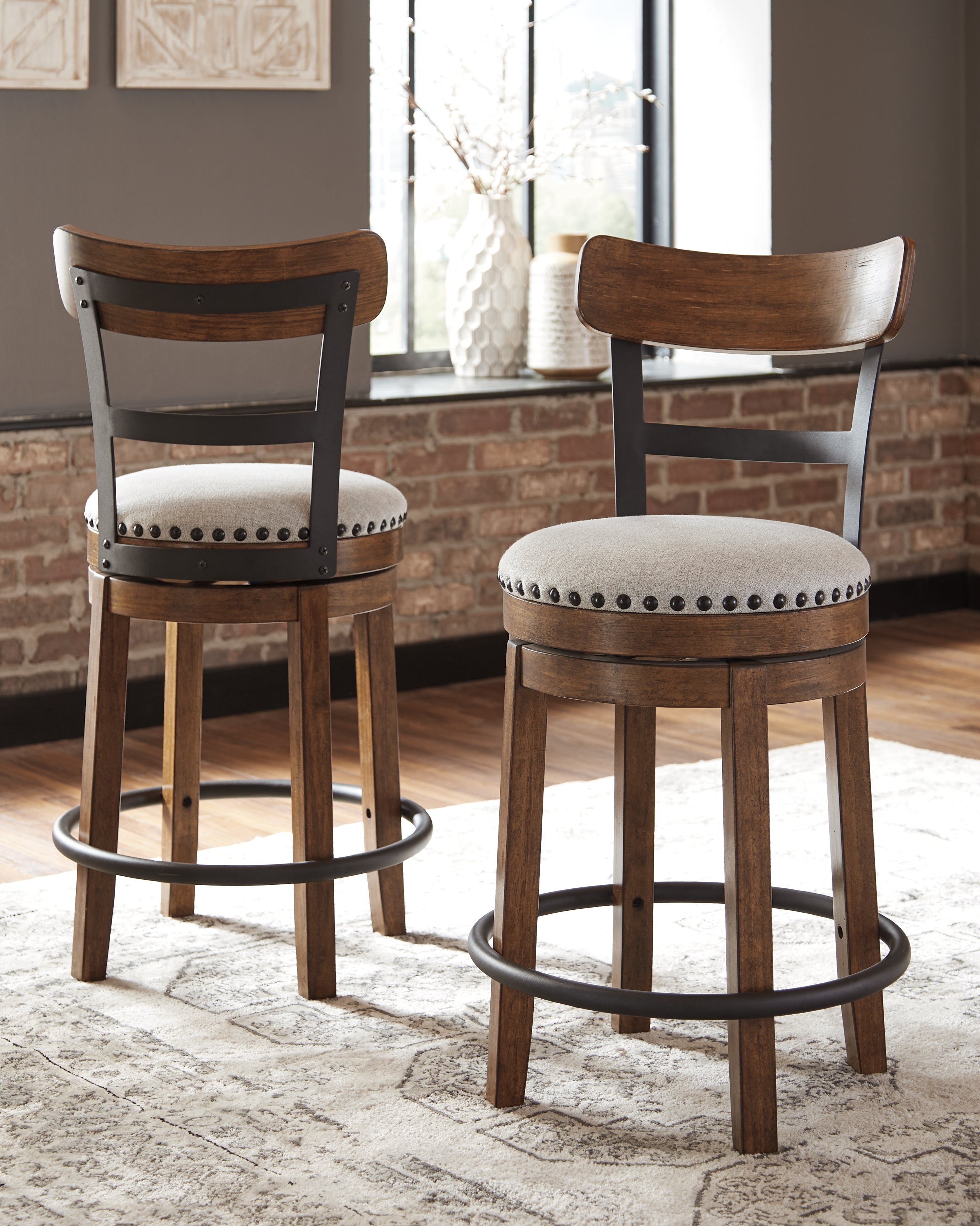 3 Brothers Decor - Ashley Furniture - Valebeck Dining Room - UPH Swivel Barstool (1/CN) / Brown - D546-424