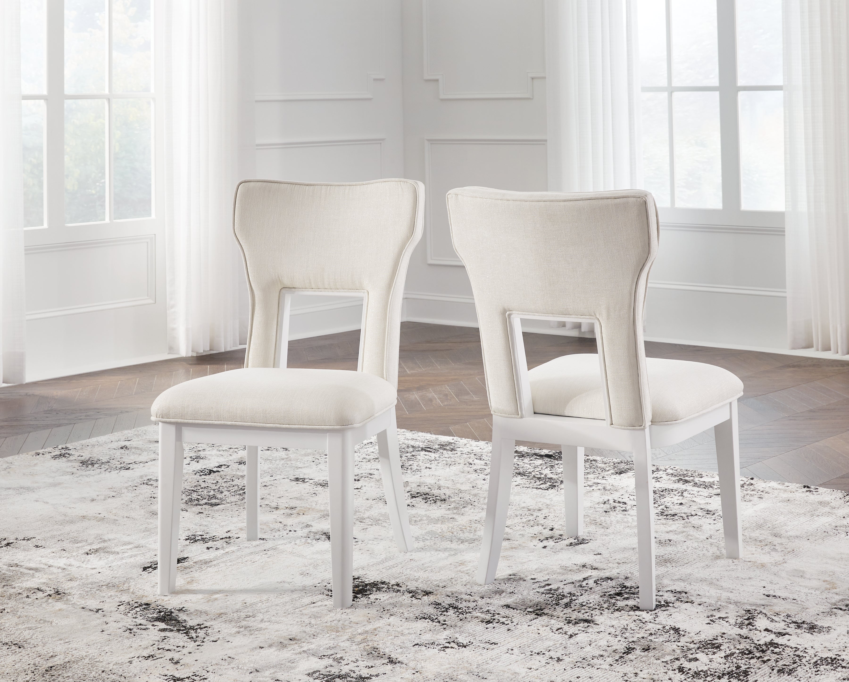 3 Brothers Decor - Ashley Furniture - Chalanna Dining Room - Dining Chair (Set of 2) / White - D822-01X2