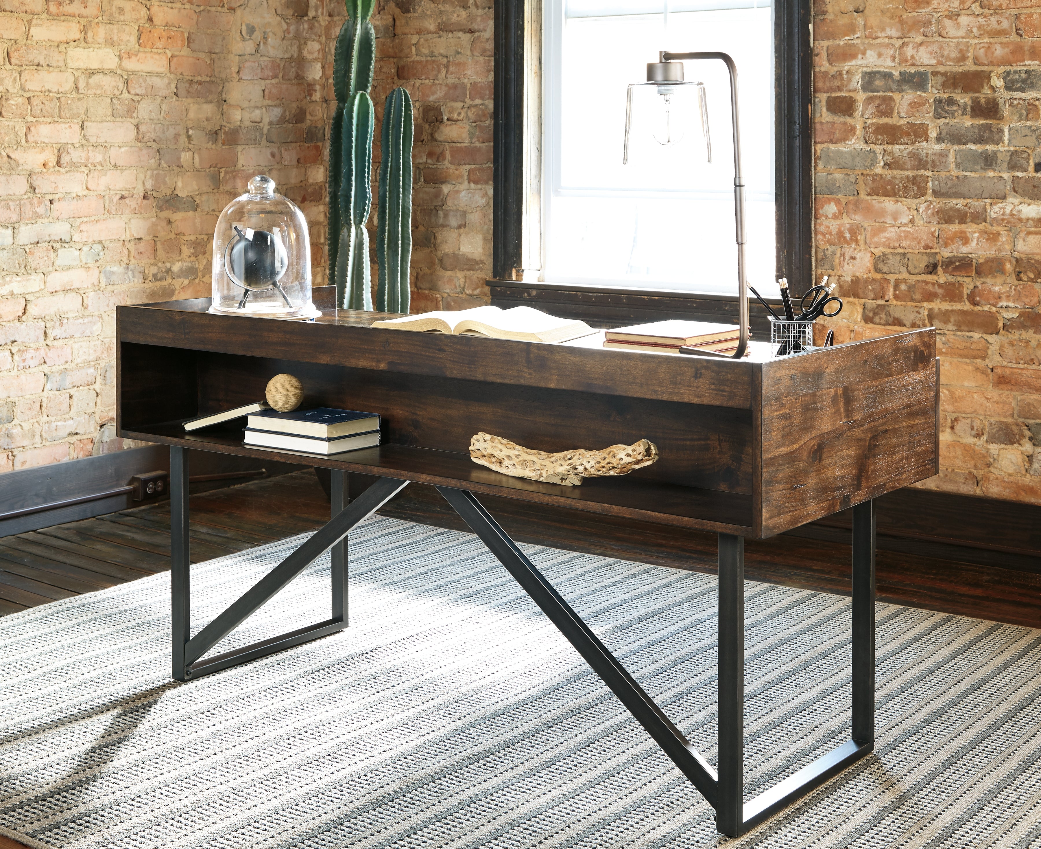 3 Brothers Decor - Ashley Furniture - Starmore Office Desk - Home Office Desk / Brown - H633-27