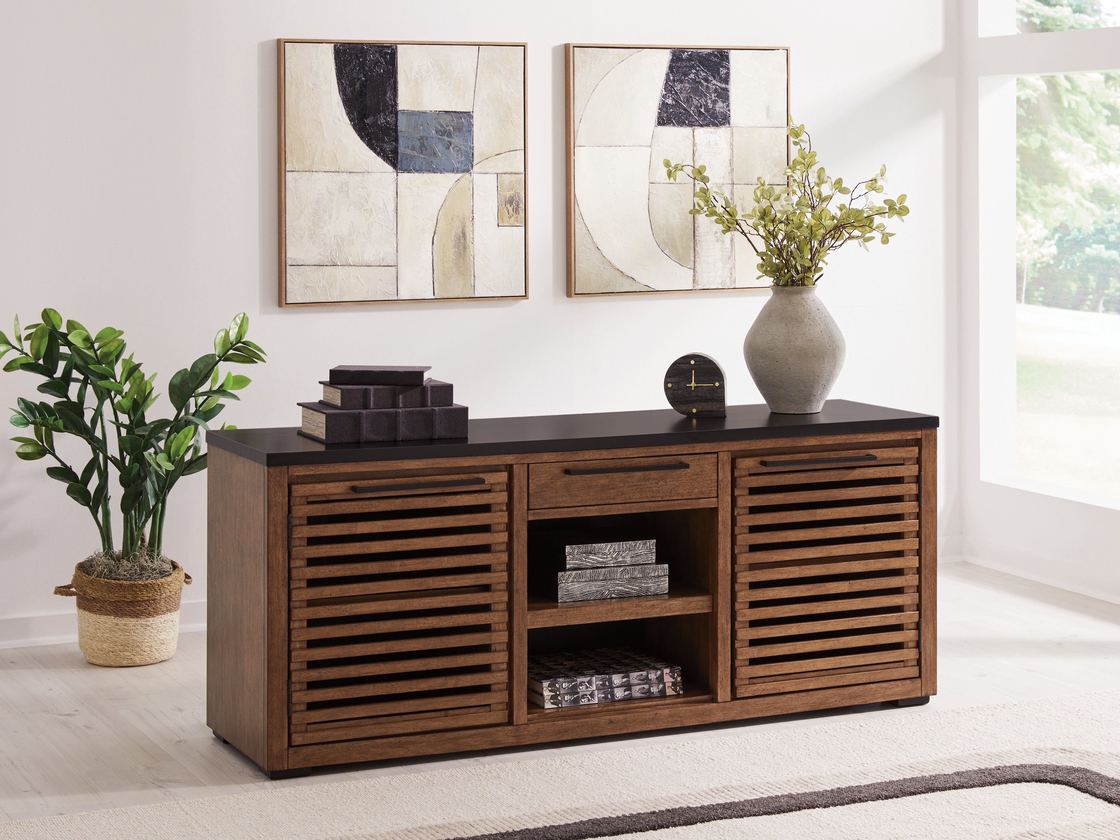 Kallari Bookcase