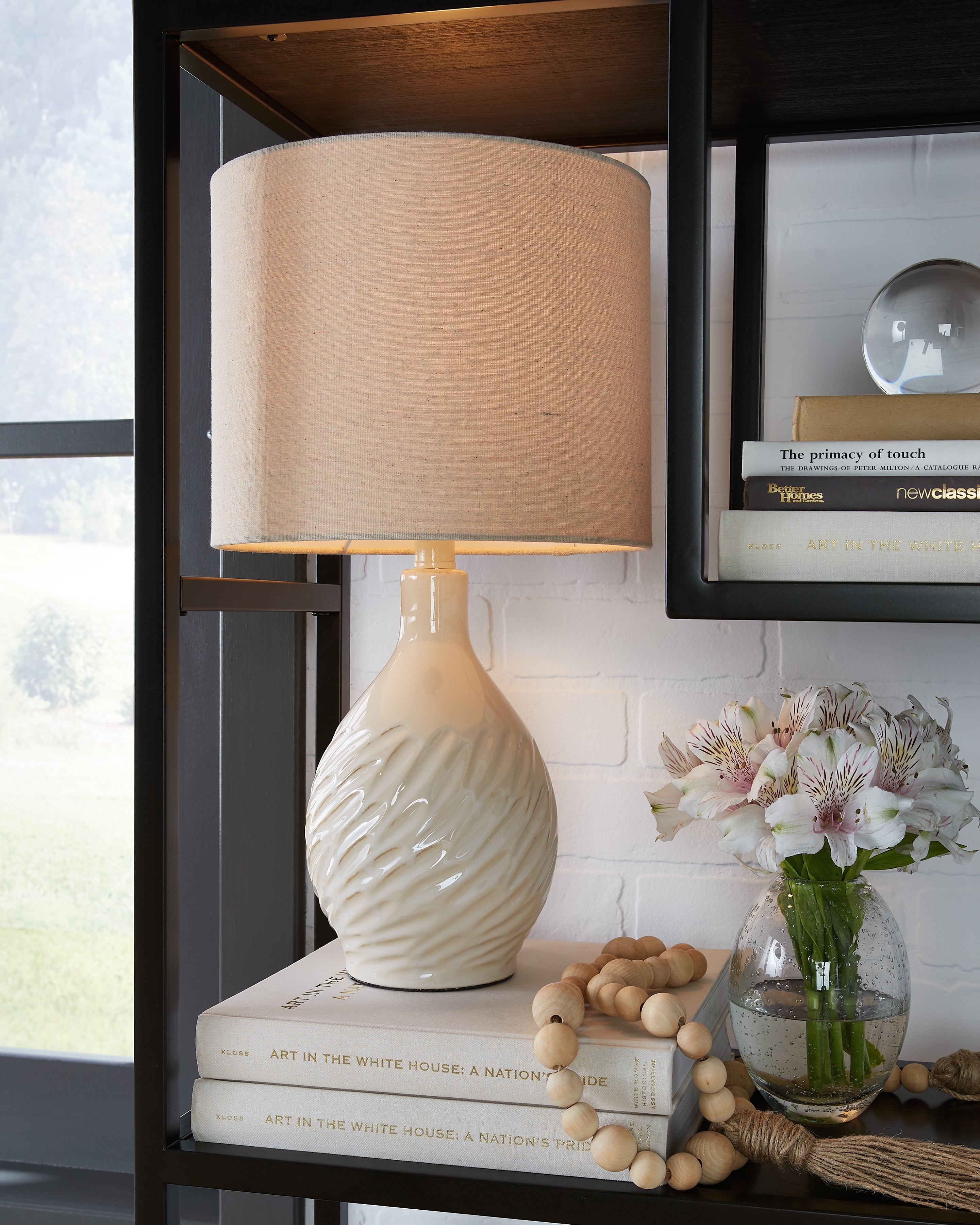 3 Brothers Decor - Ashley Furniture - Garinton Lighting - Table Lamp (Set of 2) / Cream - L180194X2