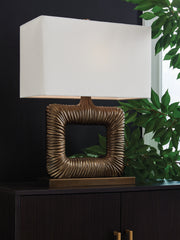 3 Brothers Decor - Ashley Furniture - Garronby Lighting - Metal Table Lamp (1/CN) / Antique Brass Finish - L207604