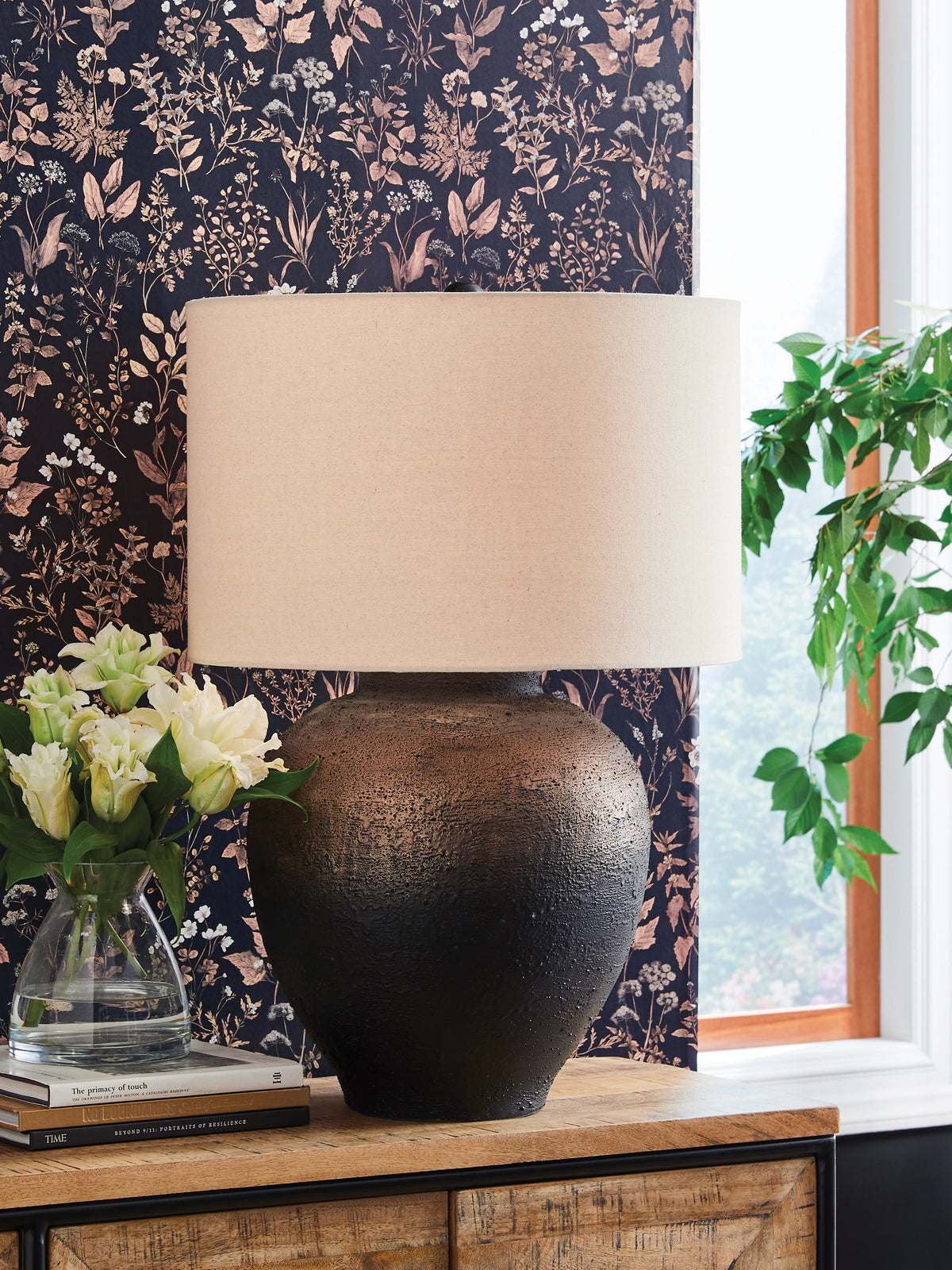 3 Brothers Decor - Ashley Furniture - Newgerhard Lighting - Metal Table Lamp (1/CN) / Brown/Black - L207644
