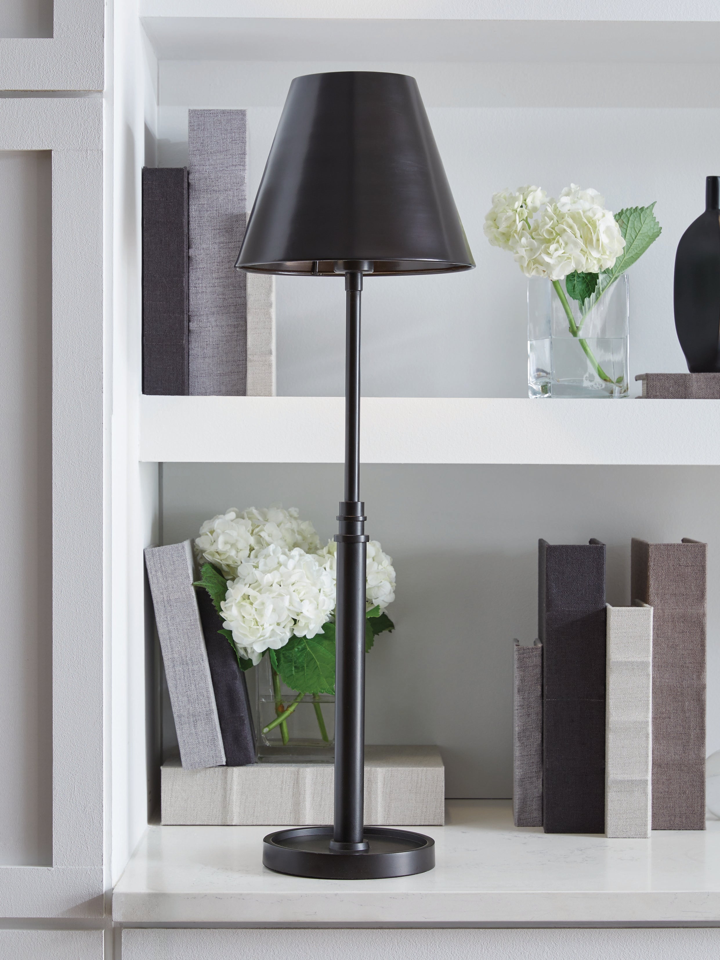 3 Brothers Decor - Ashley Furniture - Wimner Lighting - Metal Table Lamp (1/CN) / Antique Bronze Finish - L208464
