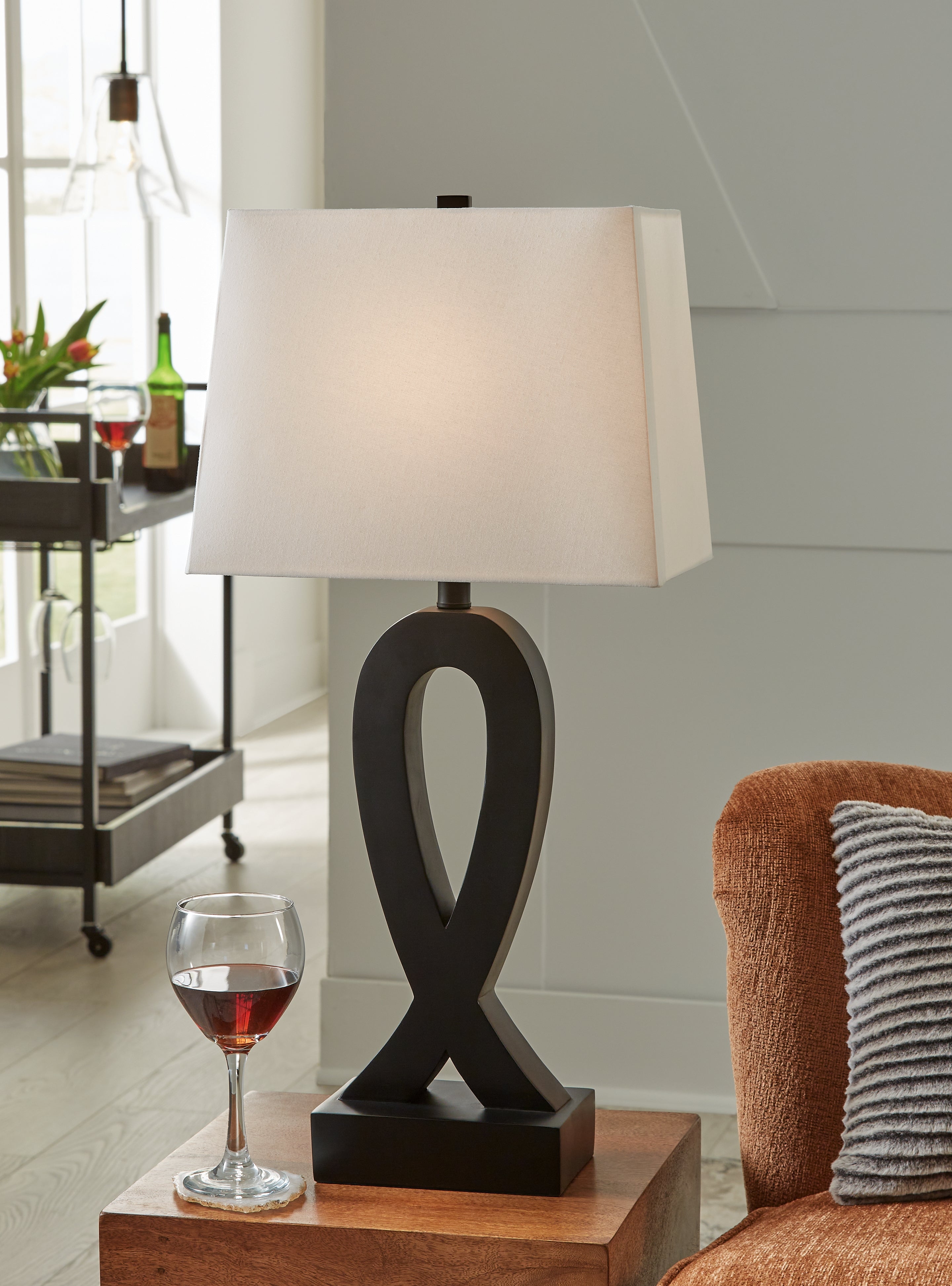 3 Brothers Decor - Ashley Furniture - Markellton Lighting - Poly Table Lamp (Set of 2) / Black - L243344