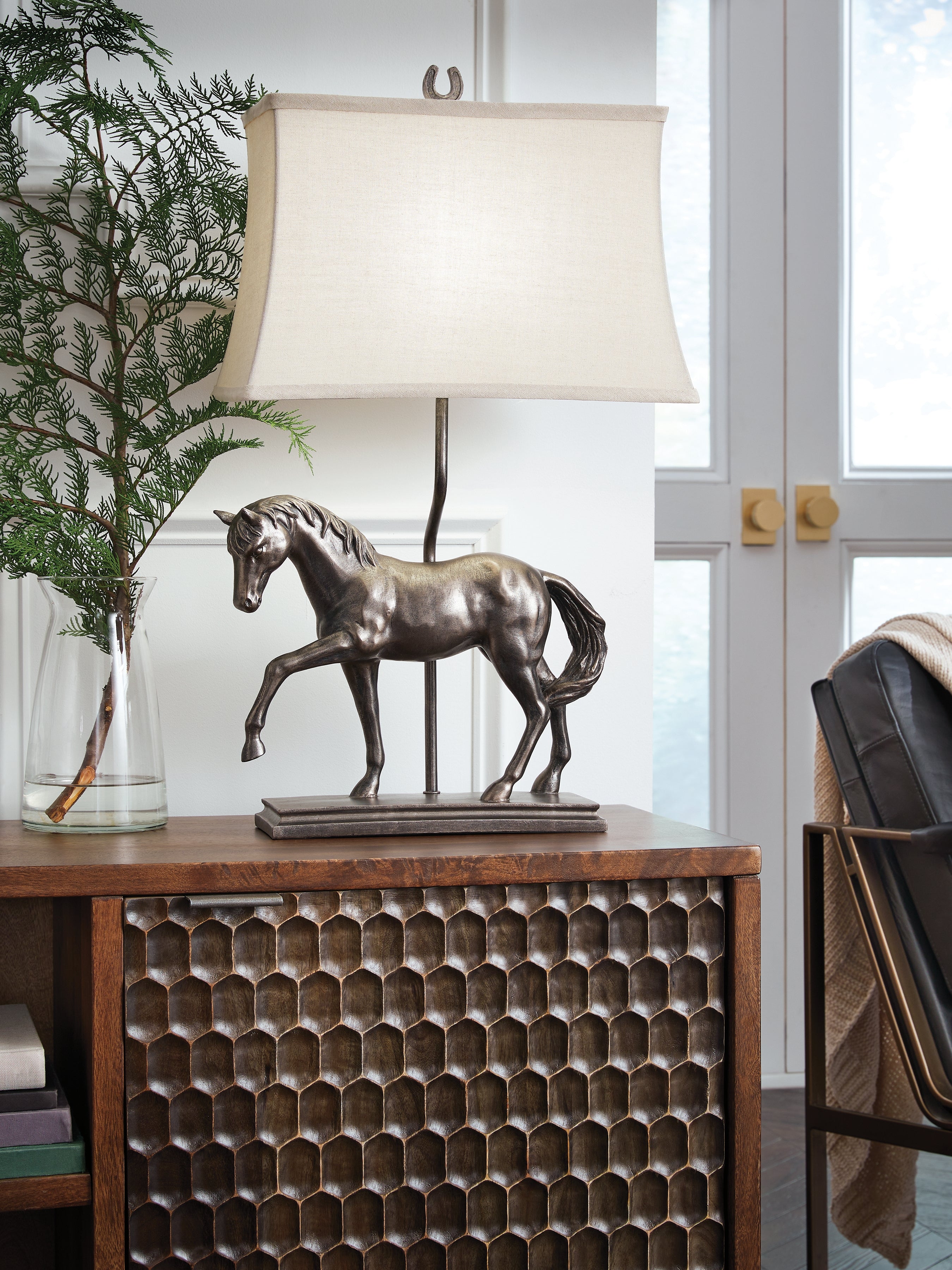 3 Brothers Decor - Ashley Furniture - Sandorman Lighting - Poly Table Lamp (1/CN) / Bronze Finish - L317044