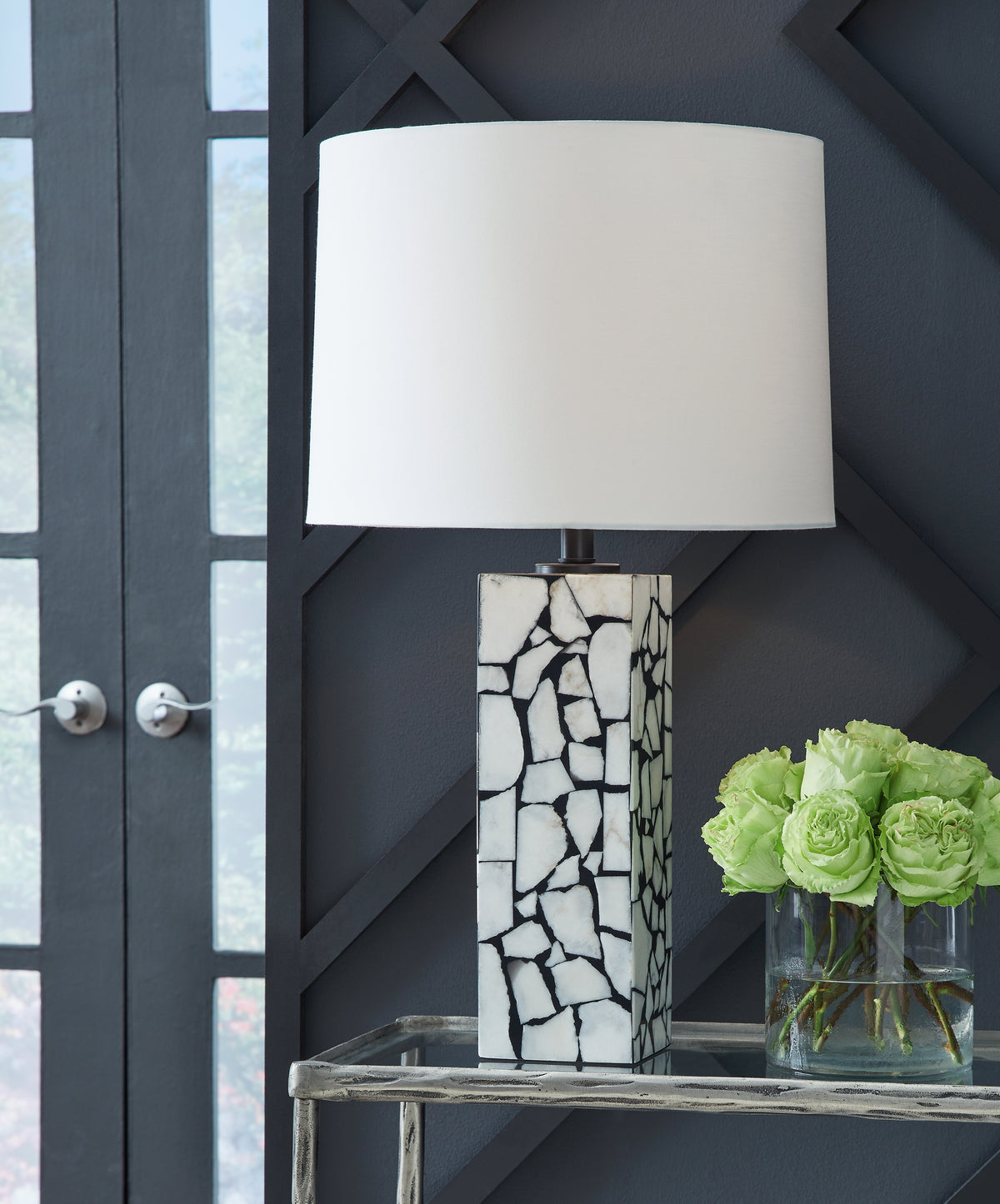3 Brothers Decor - Ashley Furniture - Macaria Lighting - Table Lamp (Set of 2) / White/Black - L429044X2