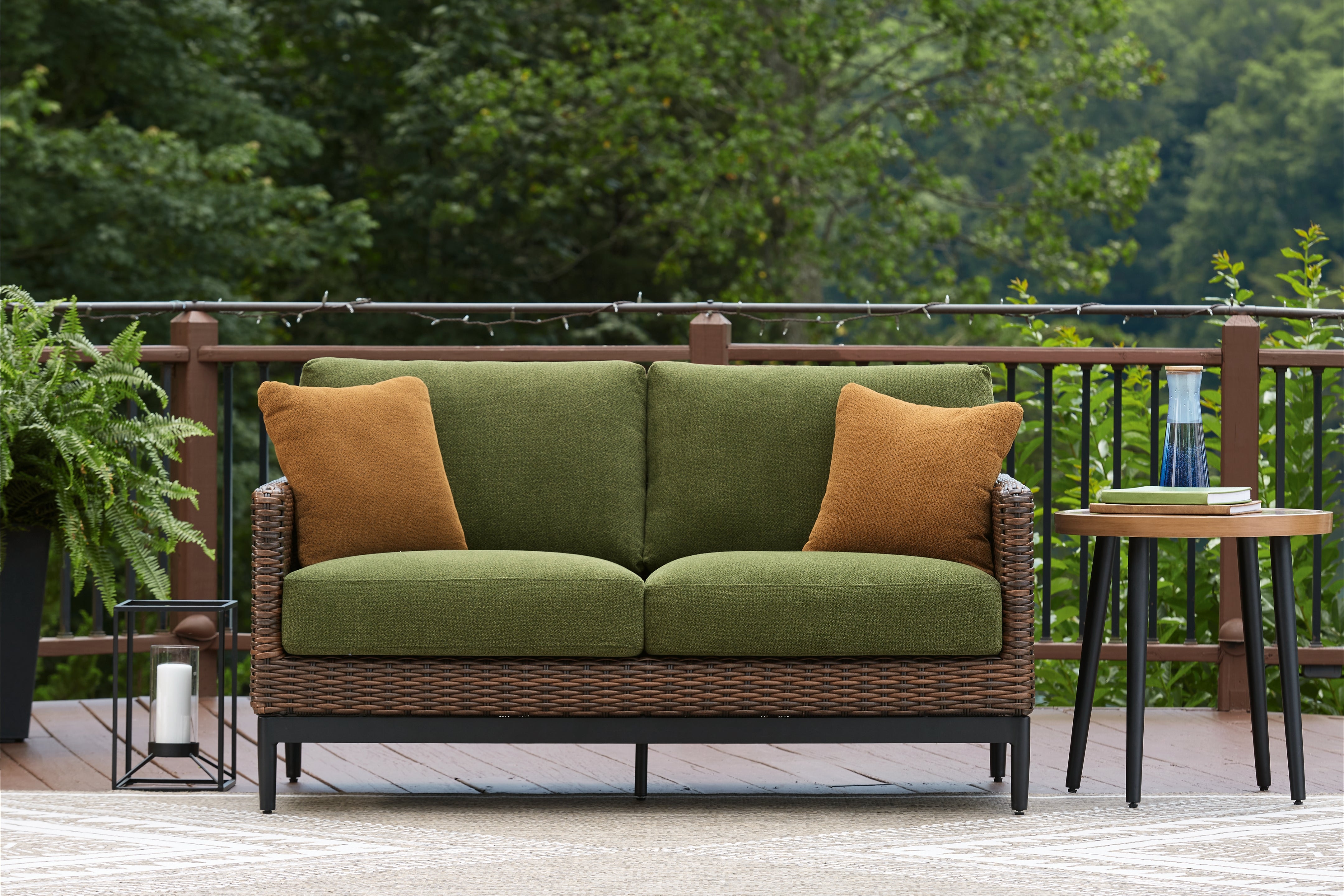 3 Brothers Decor - Ashley Furniture - Horizon Hall Outdoor - Loveseat w/Cushion / Brown/Green - P572-835