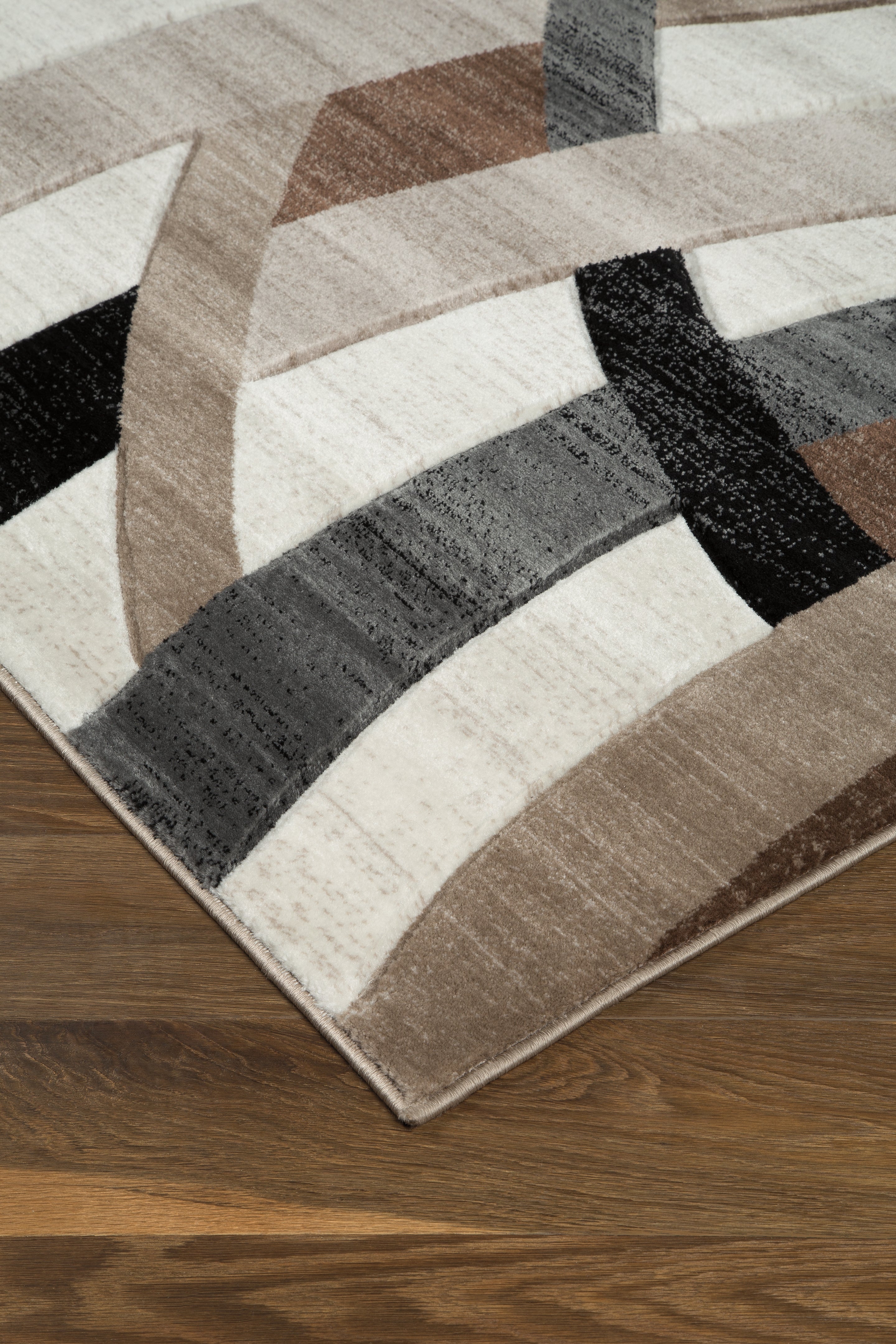 3 Brothers Decor - Ashley Furniture - Jacinth Rug - 5' x 6'7" Rug / Multi - R402922