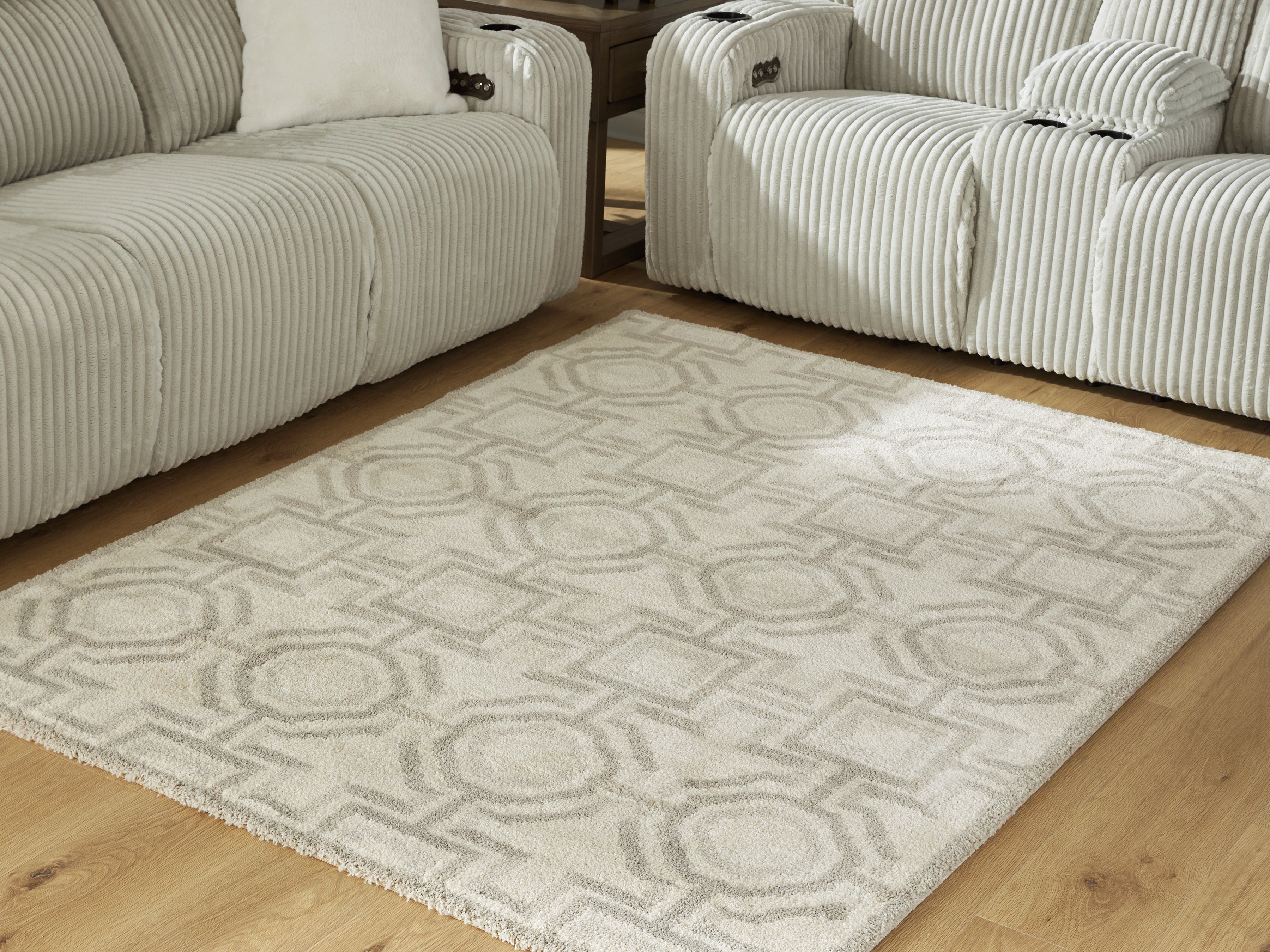 3 Brothers Decor - Ashley Furniture - Maconville Rug - Medium Rug / Ivory/Gray - R407322