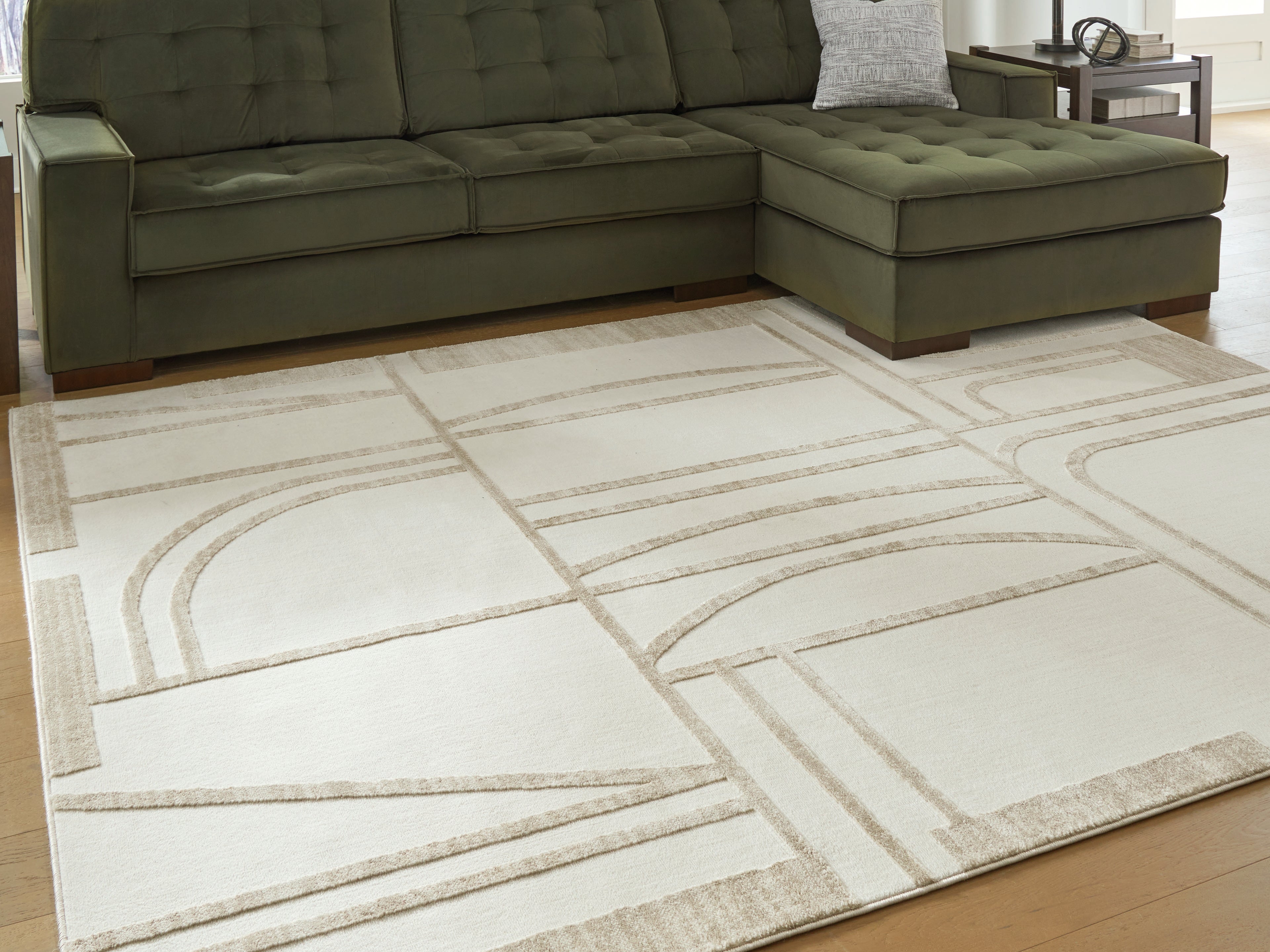 3 Brothers Decor - Ashley Furniture - Farongrove Rug - 7'10" x 10' Area Rug / Ivory/Beige - R407671
