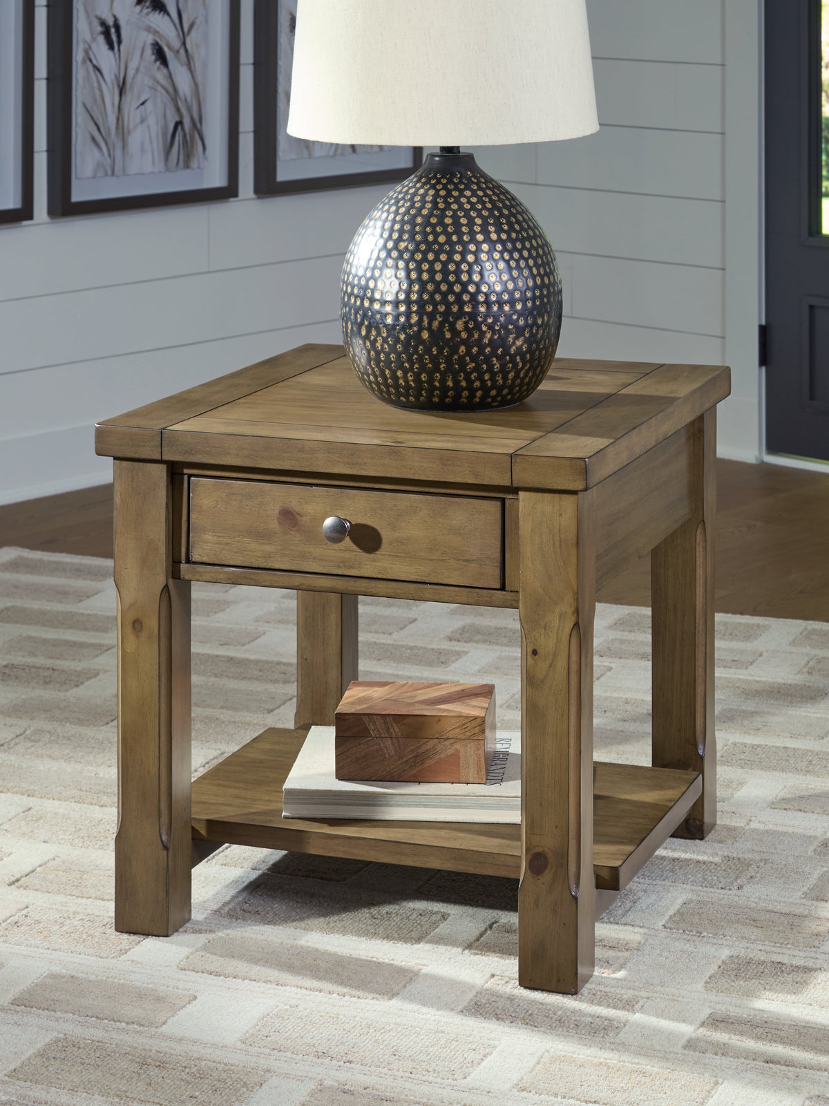 3 Brothers Decor - Ashley Furniture - Vandenmore End Table - Rectangular End Table / Medium Brown - T539-3