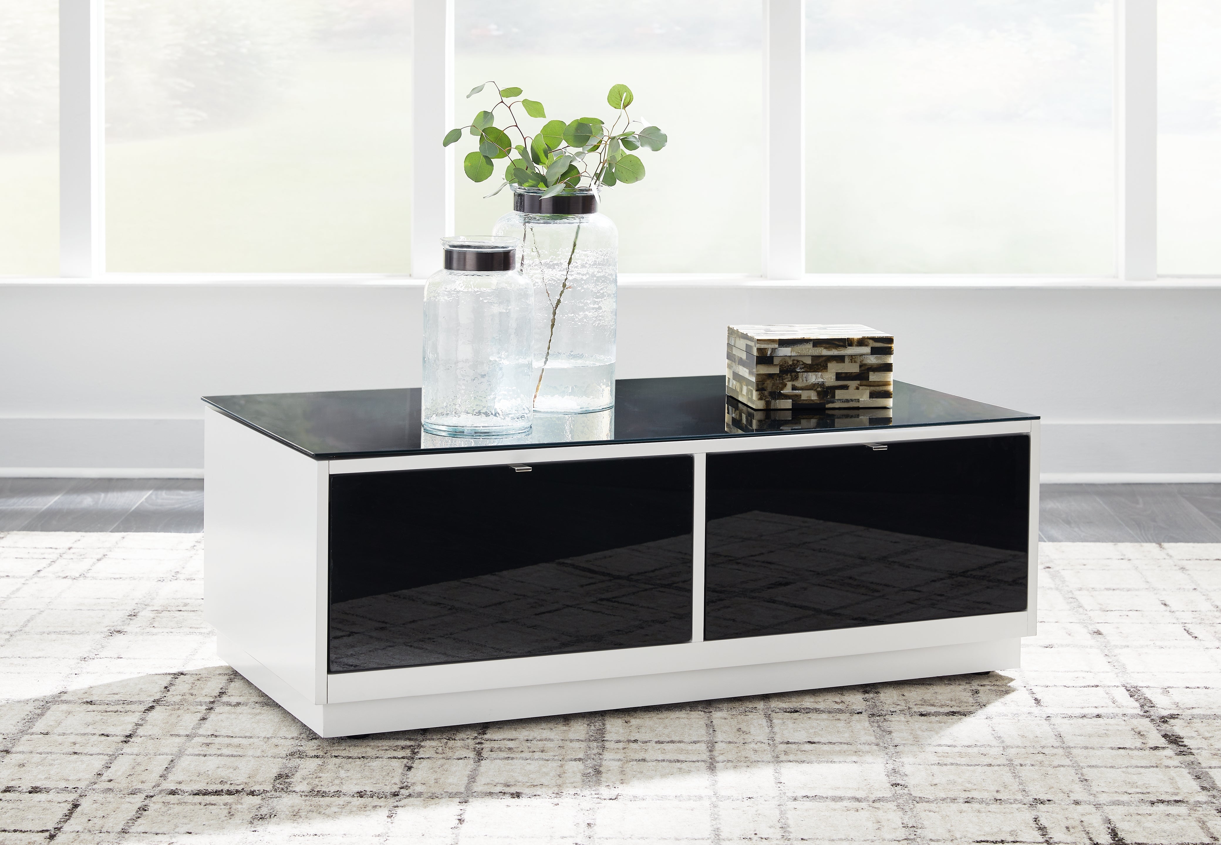 3 Brothers Decor - Ashley Furniture - Gardoni Coffee Table - Rectangular Cocktail Table / White/Black - T756-1