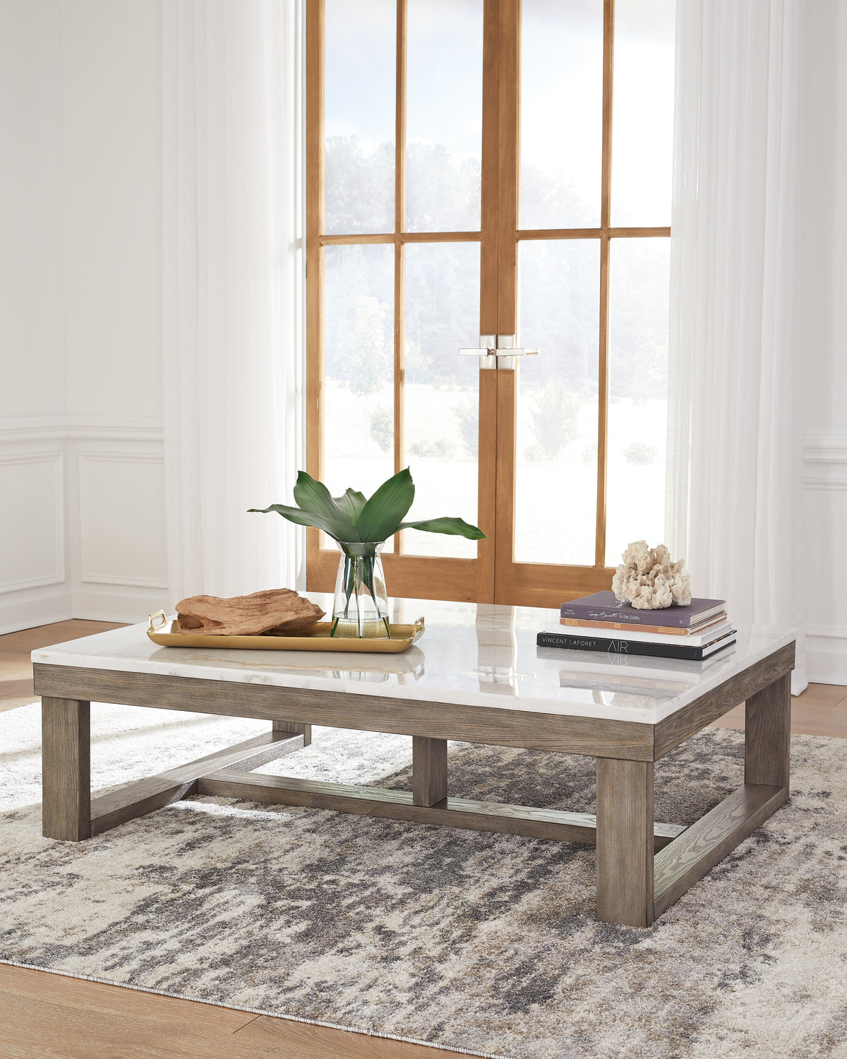 3 Brothers Decor - Ashley Furniture - Loyaska Coffee Table - Rectangular Cocktail Table / Brown/Ivory - T789-1