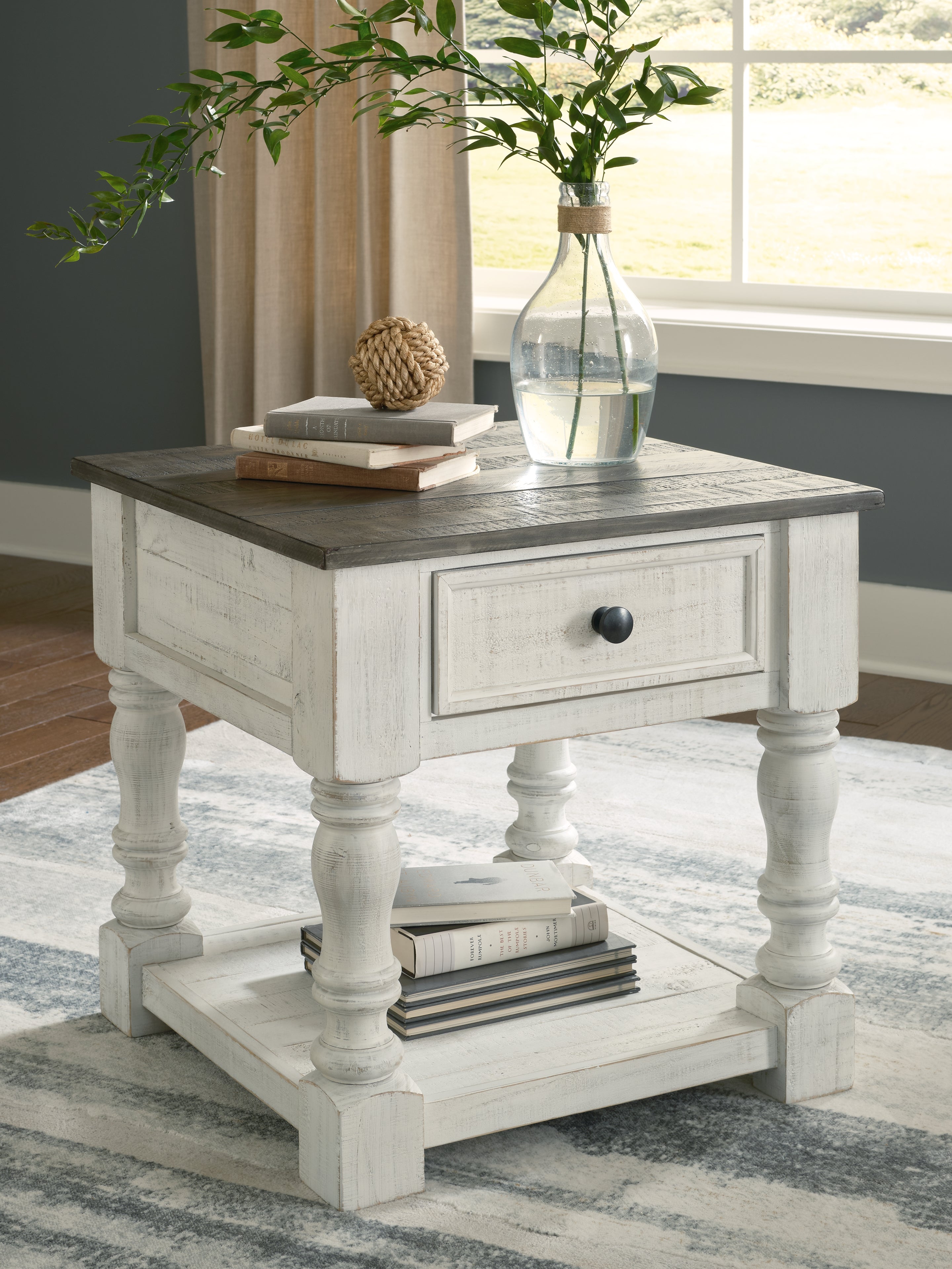 3 Brothers Decor - Ashley Furniture - Havalance End Table - Square End Table / White/Gray - T994-2