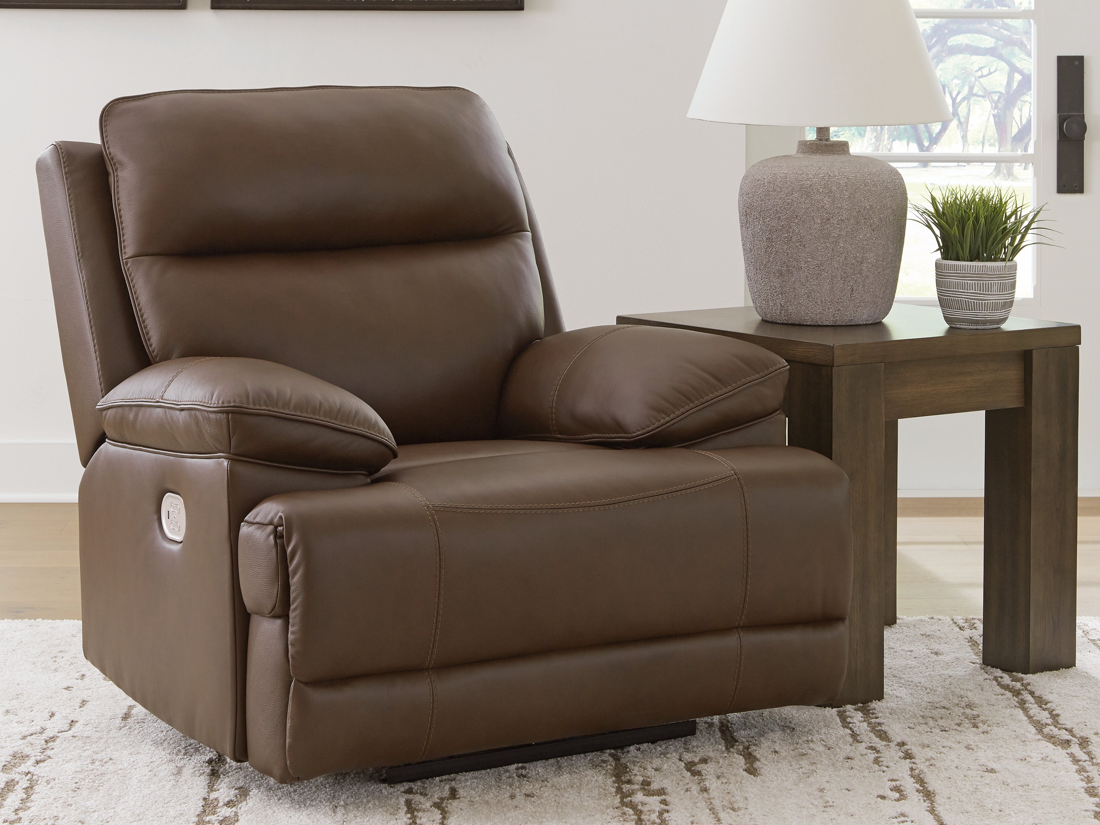 3 Brothers Decor - Ashley Furniture - VonRyan Living Room - PWR Recliner/ADJ Headrest / Tobacco - U1040013