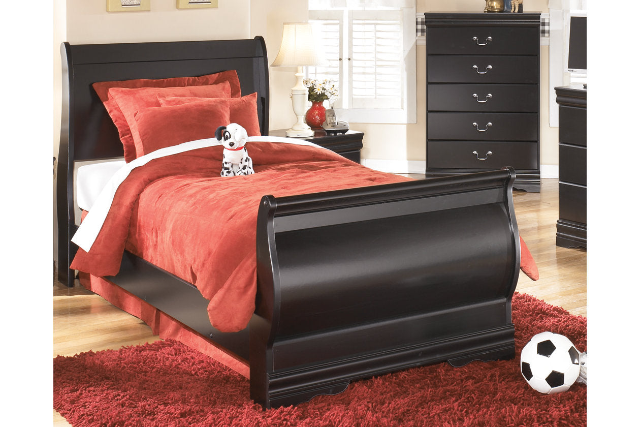 Huey Vineyard Bedroom - Tampa Furniture Outlet