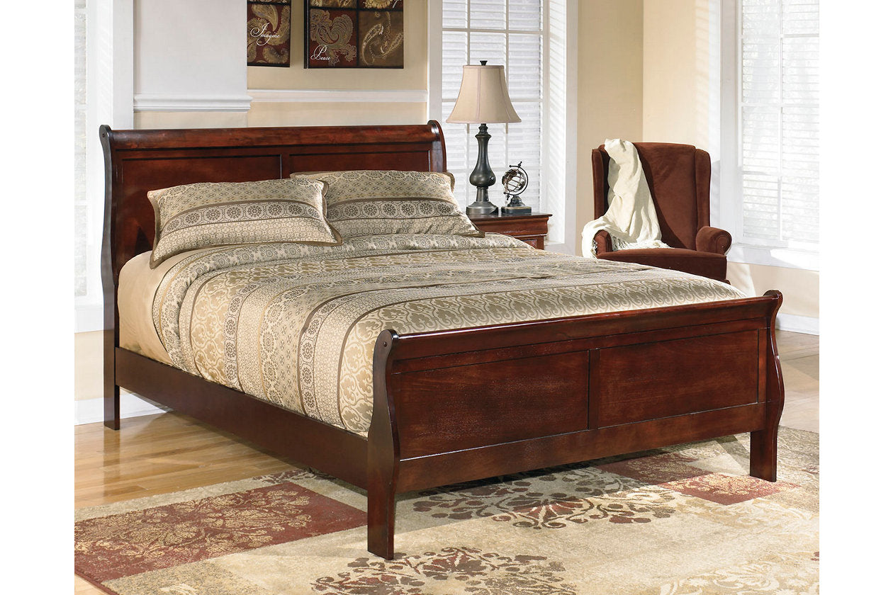 Alisdair Bedroom - Tampa Furniture Outlet