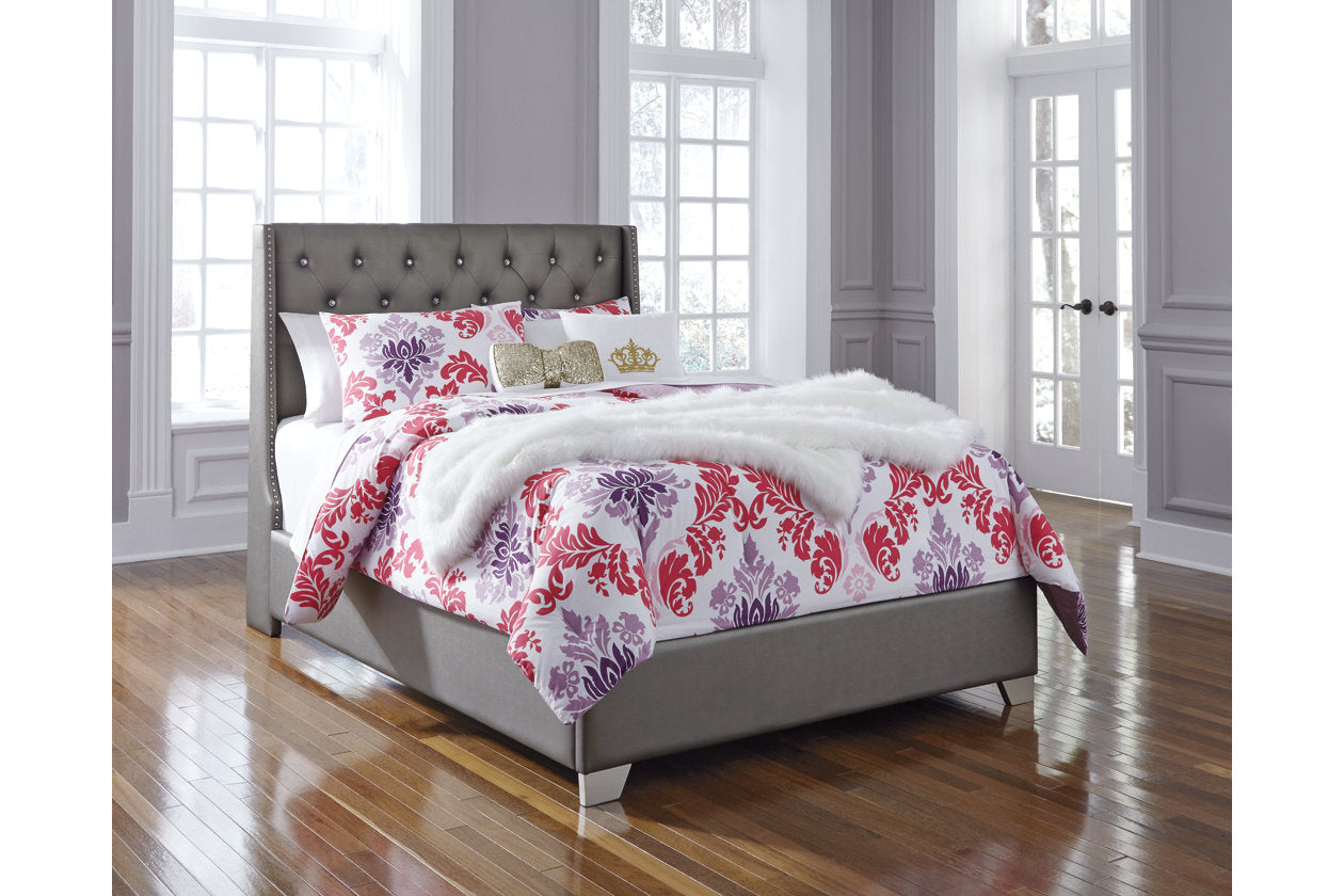 Coralayne Bedroom - Tampa Furniture Outlet