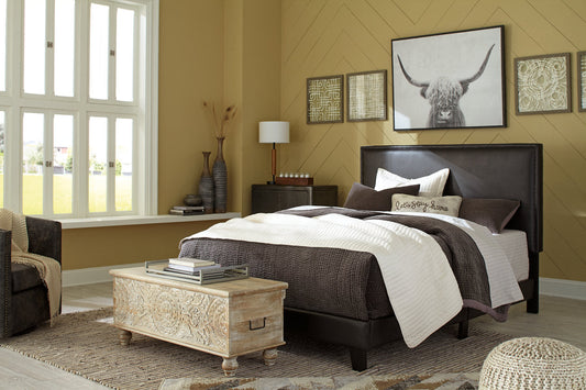 Mesling Bedroom - Tampa Furniture Outlet