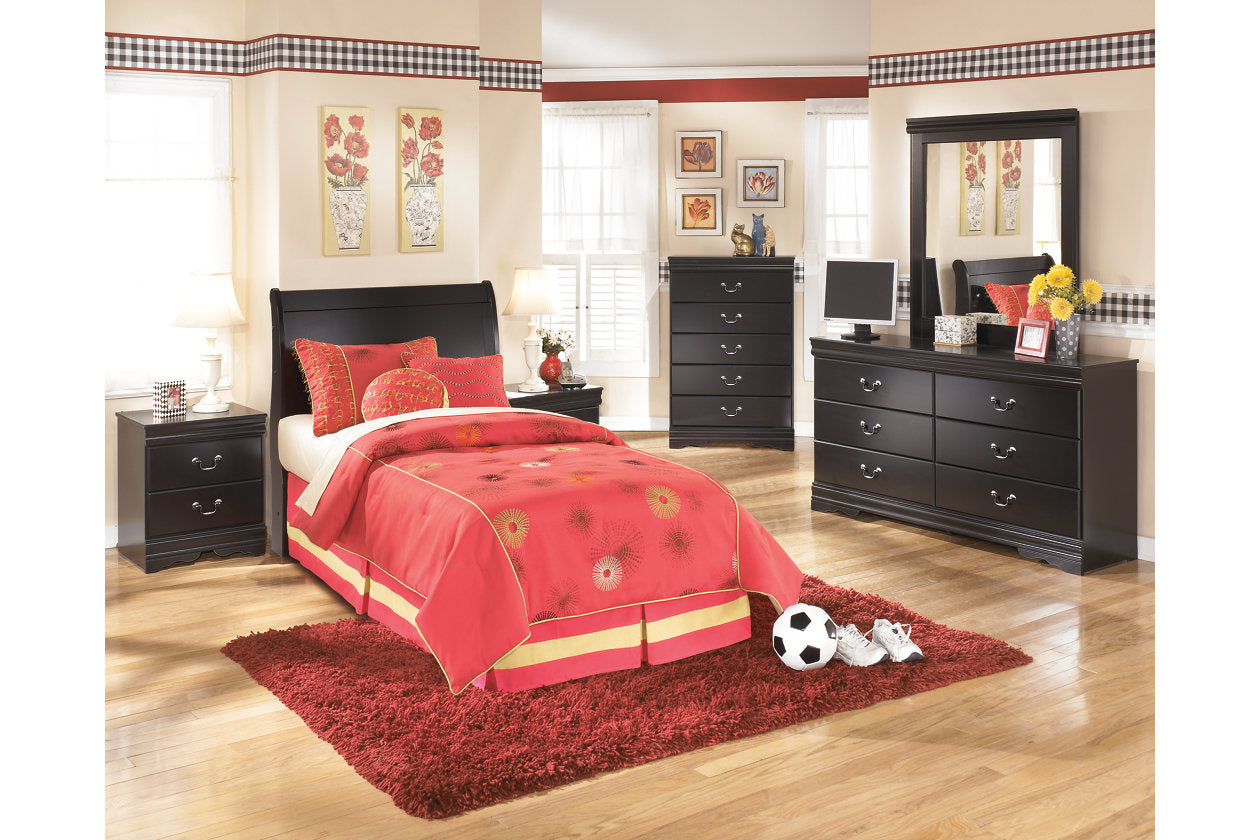 Huey Vineyard Bedroom - Tampa Furniture Outlet