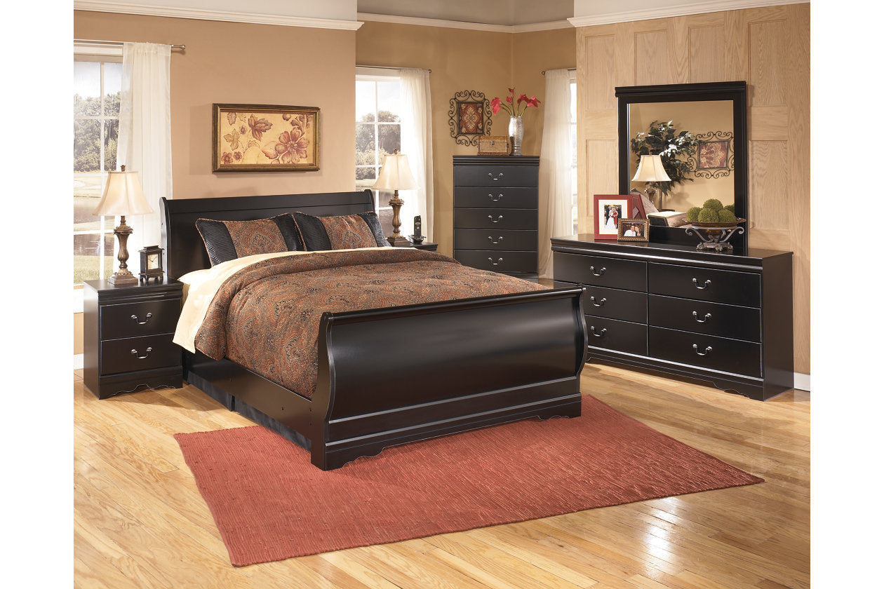 Huey Vineyard Bedroom - Tampa Furniture Outlet