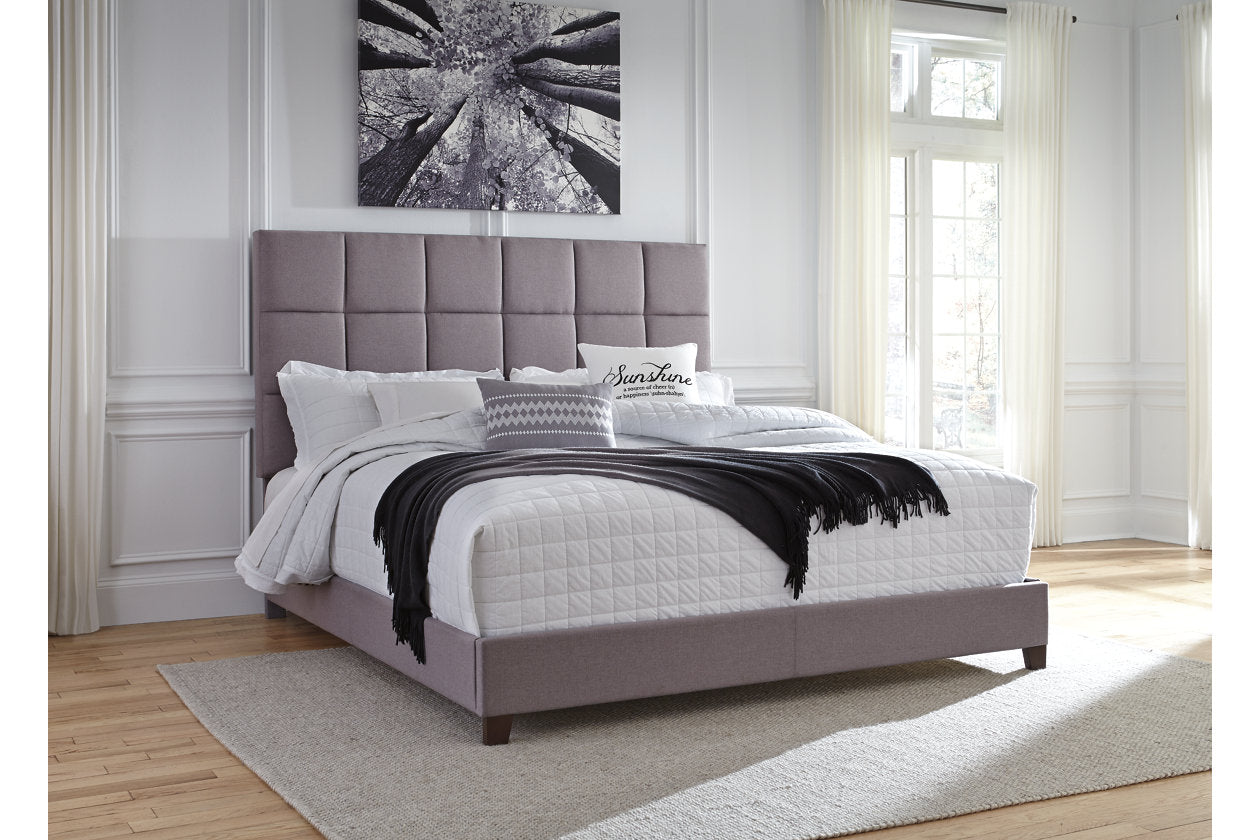 Dolante Bedroom - Tampa Furniture Outlet