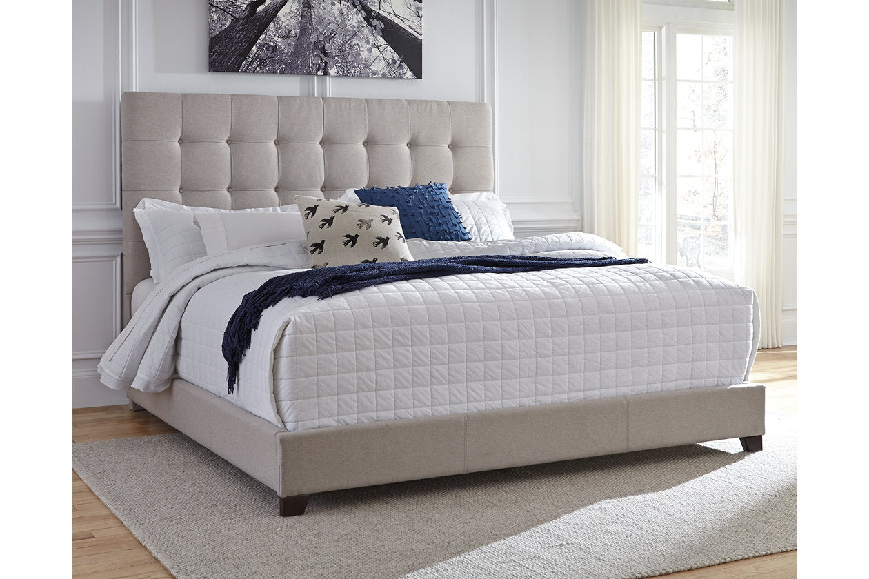 Dolante Bedroom - Tampa Furniture Outlet