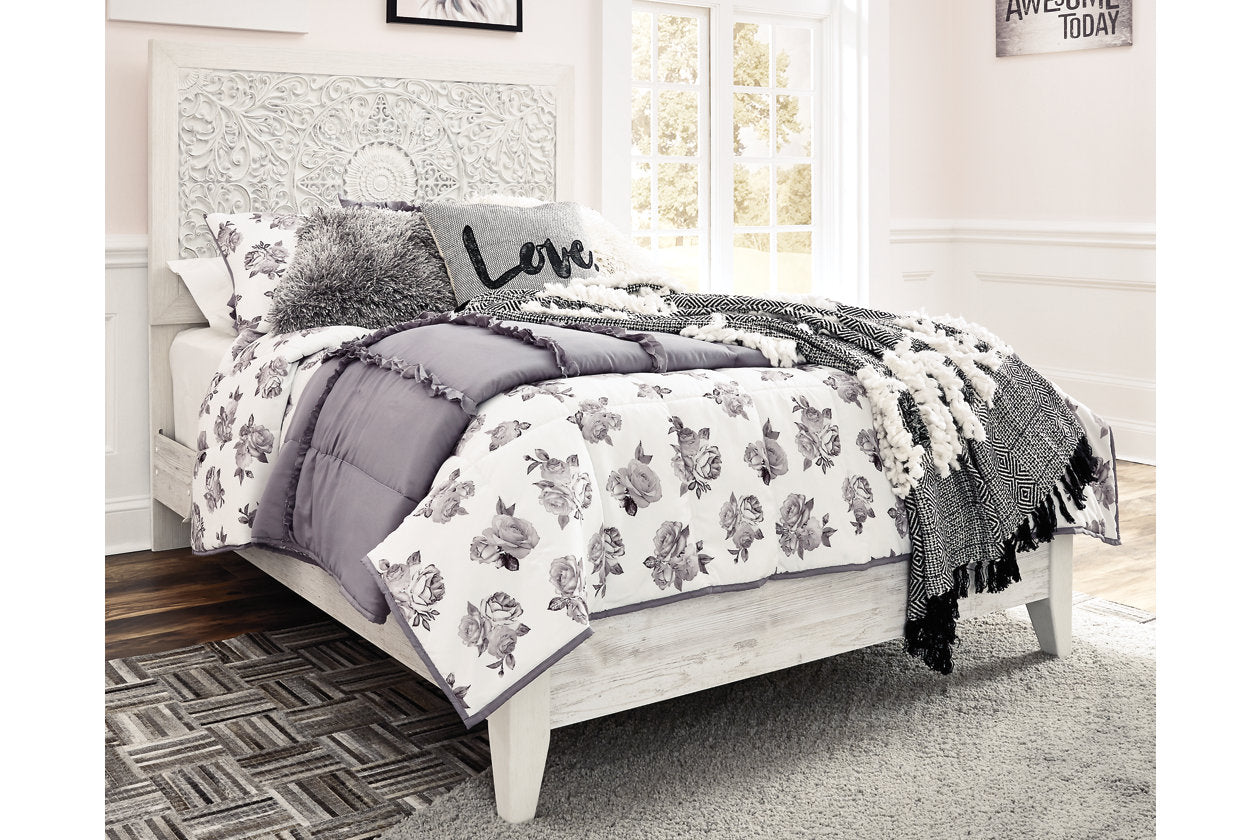 Paxberry Bedroom - Tampa Furniture Outlet