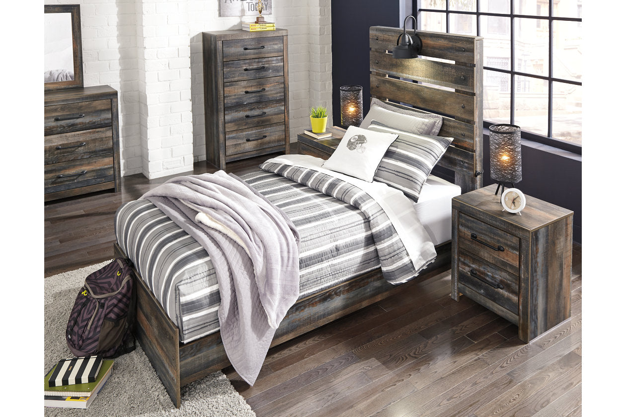 Drystan Bedroom - Tampa Furniture Outlet