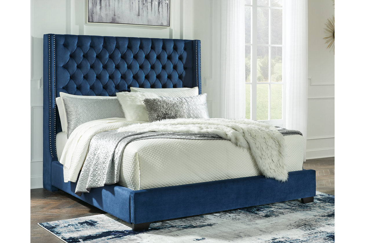 Coralayne Bedroom - Tampa Furniture Outlet