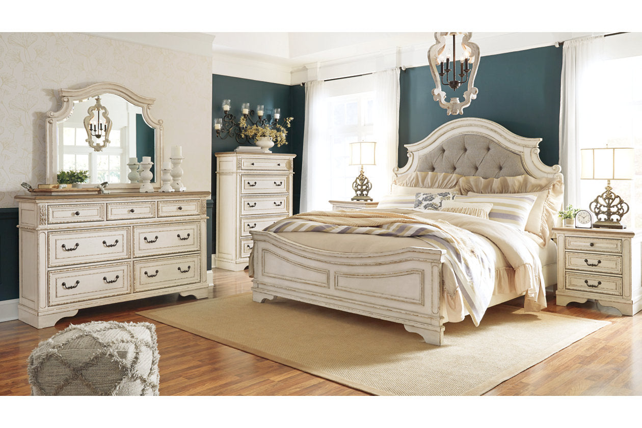 Realyn Bedroom - Tampa Furniture Outlet